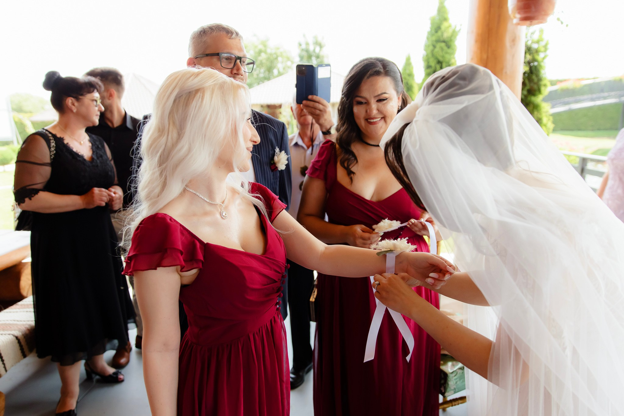 Ioana & Ionuț | Nuntă de poveste la Păstrăvăria Poiana din Mălini județul Suceava. Servicii foto-video profesionale, pentru momente de neuitat