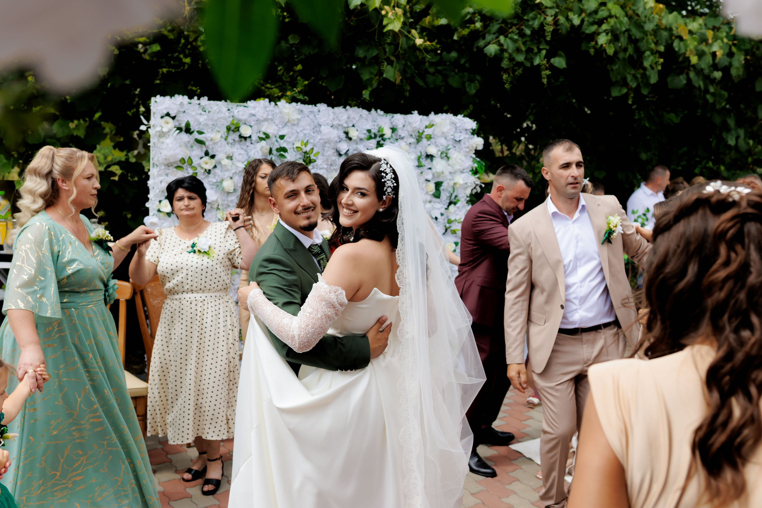 Nunta Nicoleta & Răzvan | Fotografie & Videografie Profesională. Servicii foto-video profesionale, pentru momente de neuitat