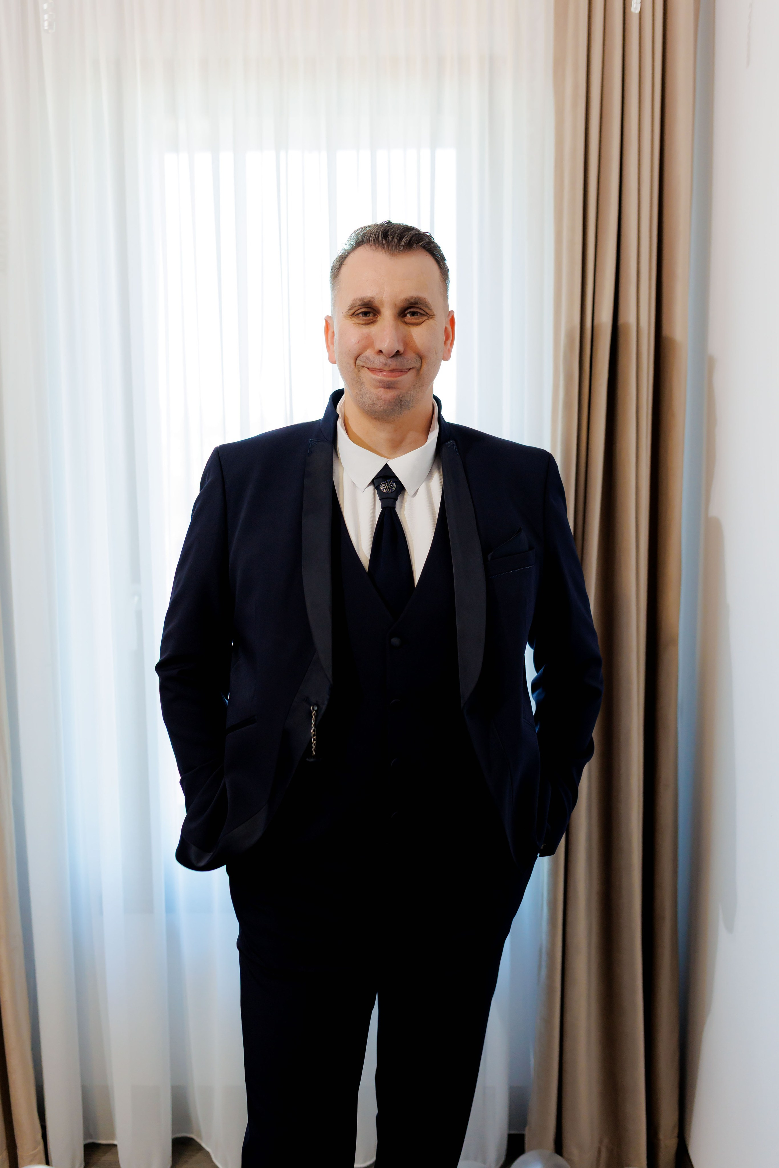 Povestea voastră, regizată de noi |Cristi Turculet Videograf Nuntă Suceava | wedding highlight. Servicii foto-video profesionale, pentru momente de neuitat