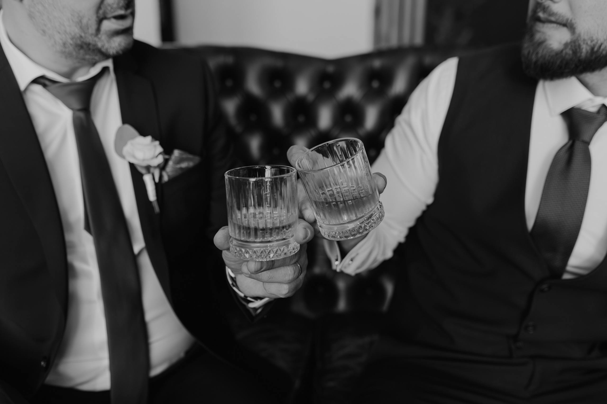 Flori & Cosmin. Main