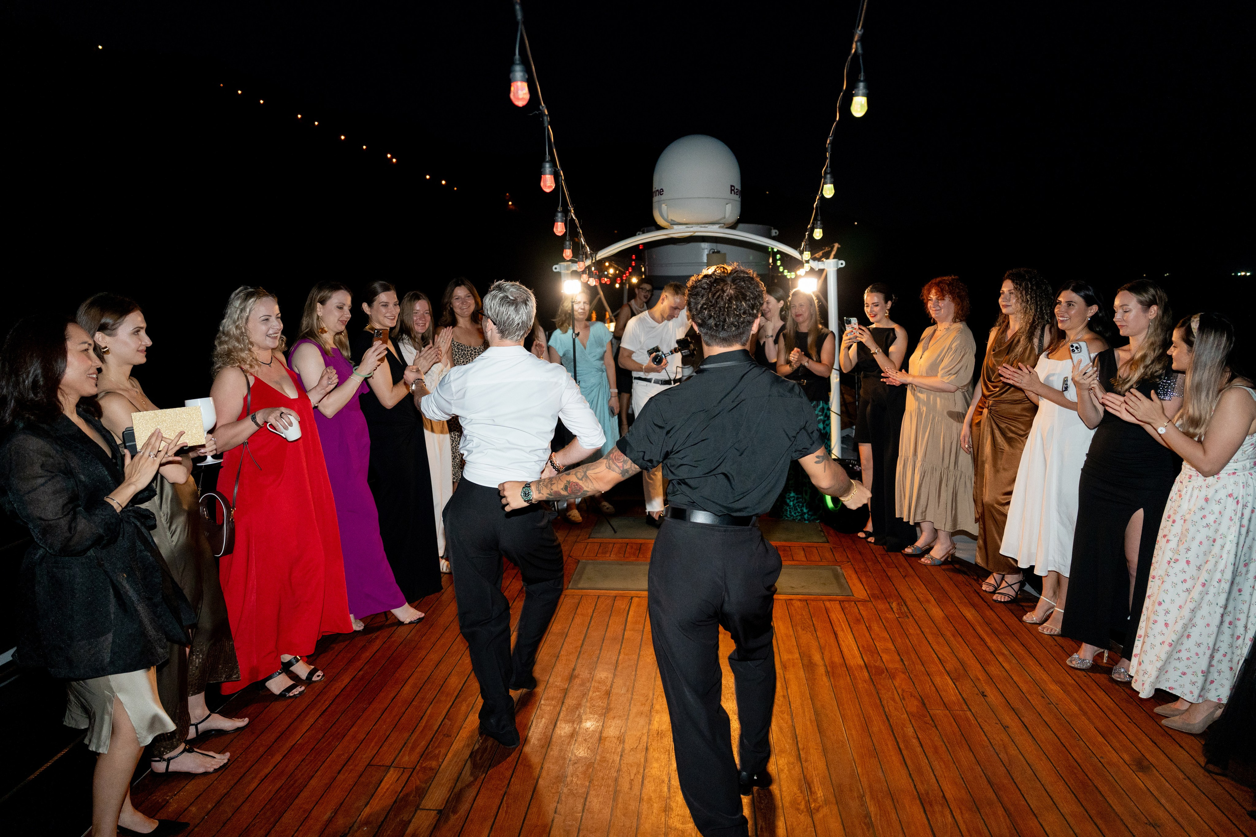 W4W BOAT PARTY. PHOTOGRAPHER IN HONG KONG (WEDDING, FASHION, FAMILY, EVENTS)