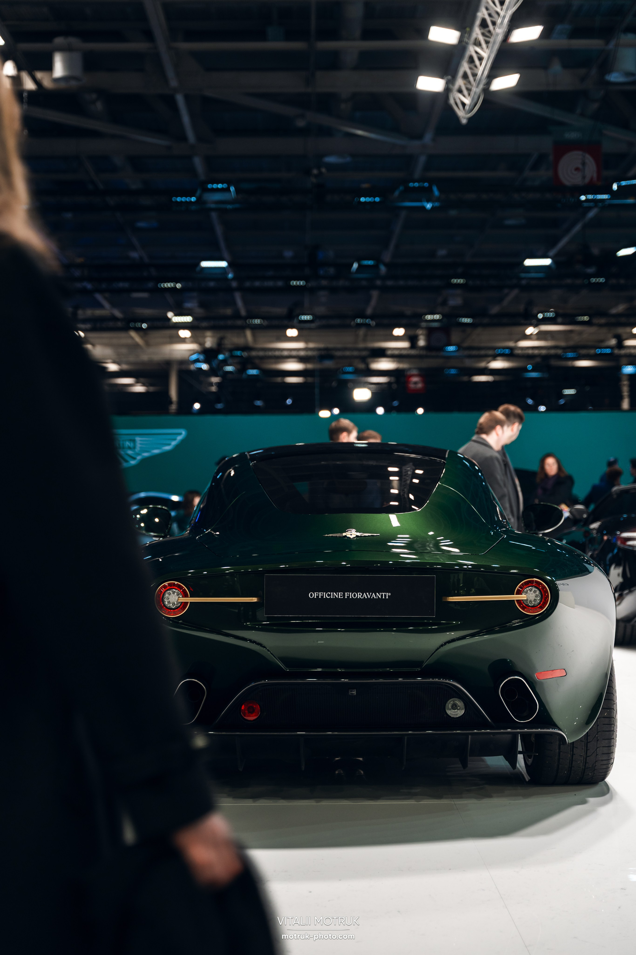 Retromobile 2026. Photographe de voitures à Paris — Vitalii Motruk