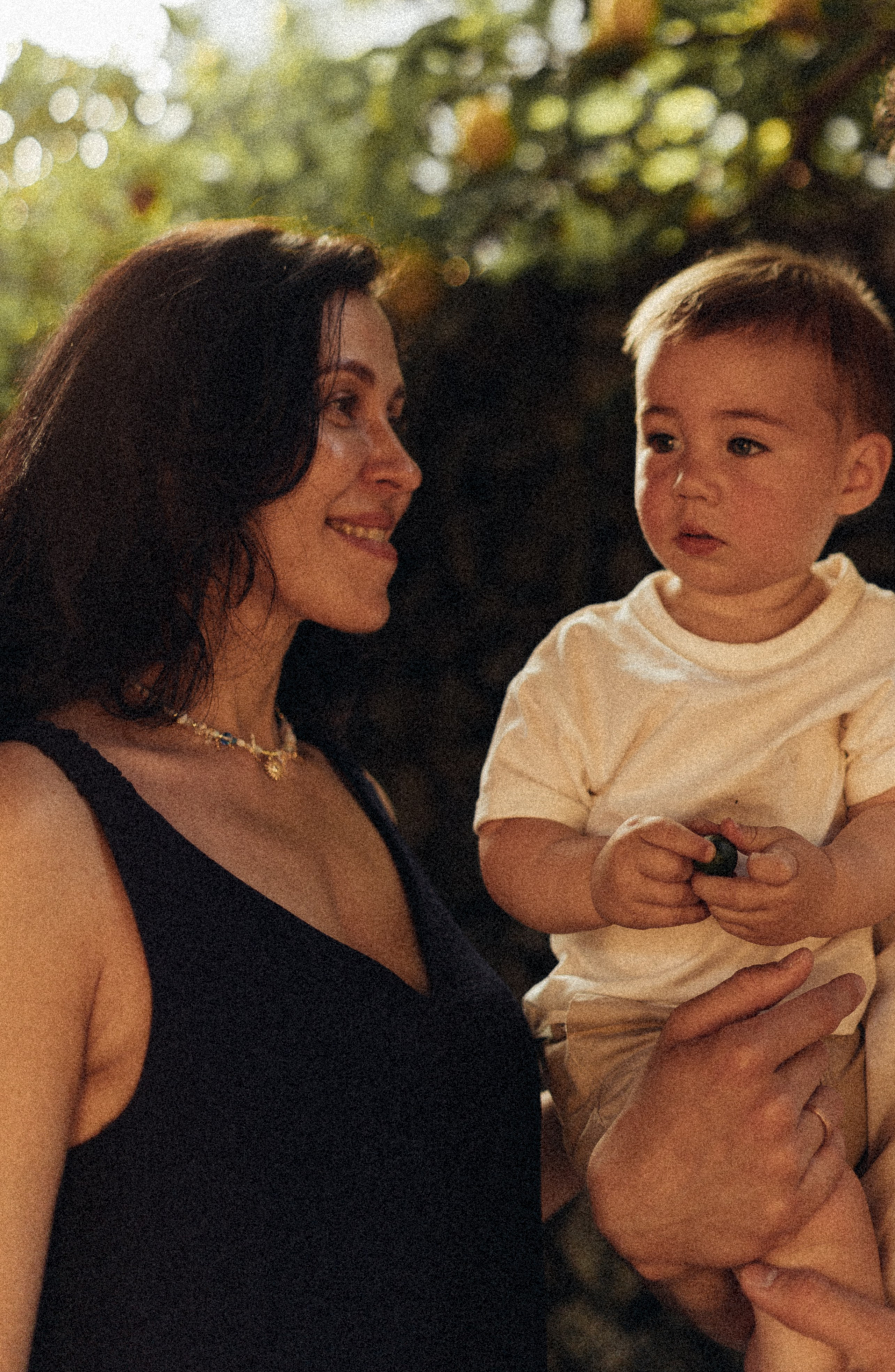 Оля в стране чудес. Family photographer in Oviedo — Yana Razina