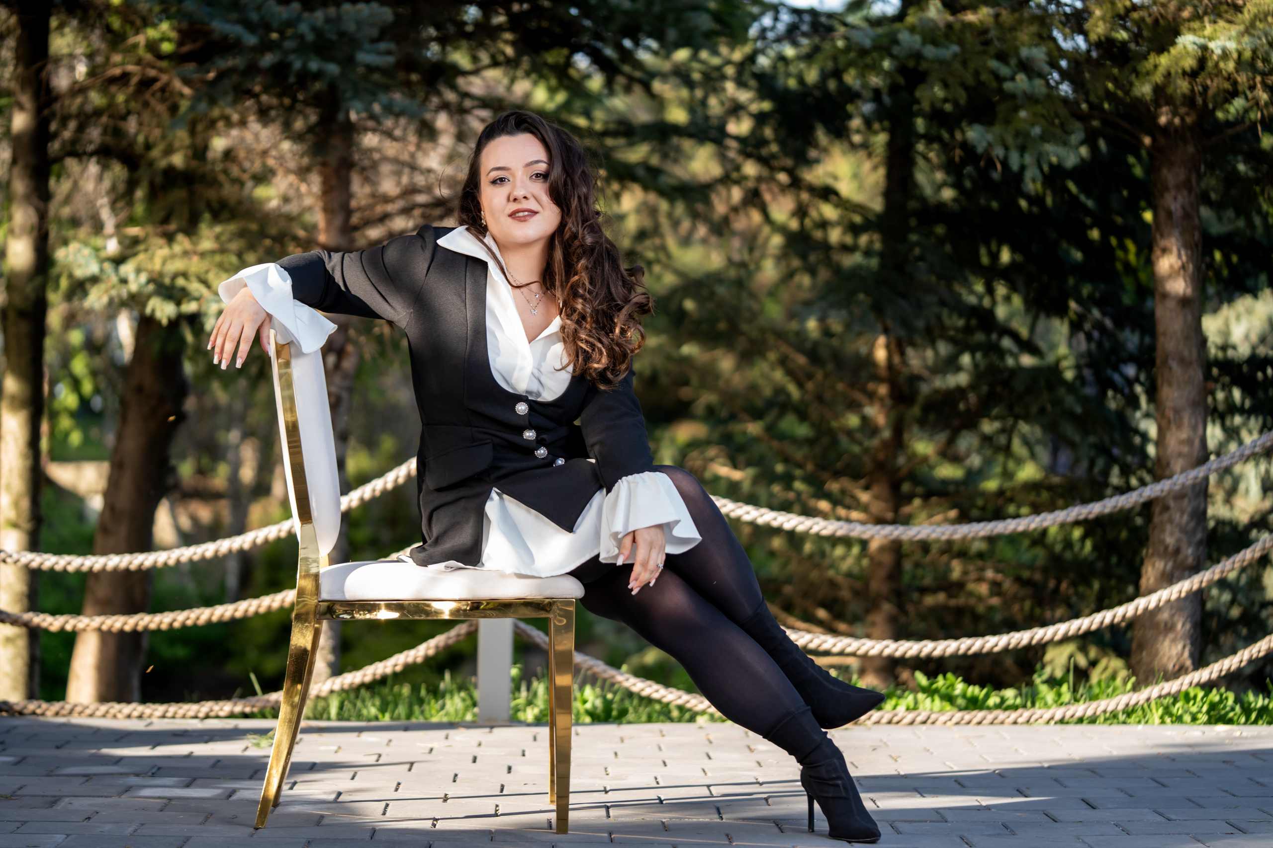 Ședință foto Absolvire Master. Mihai Alexandra Events