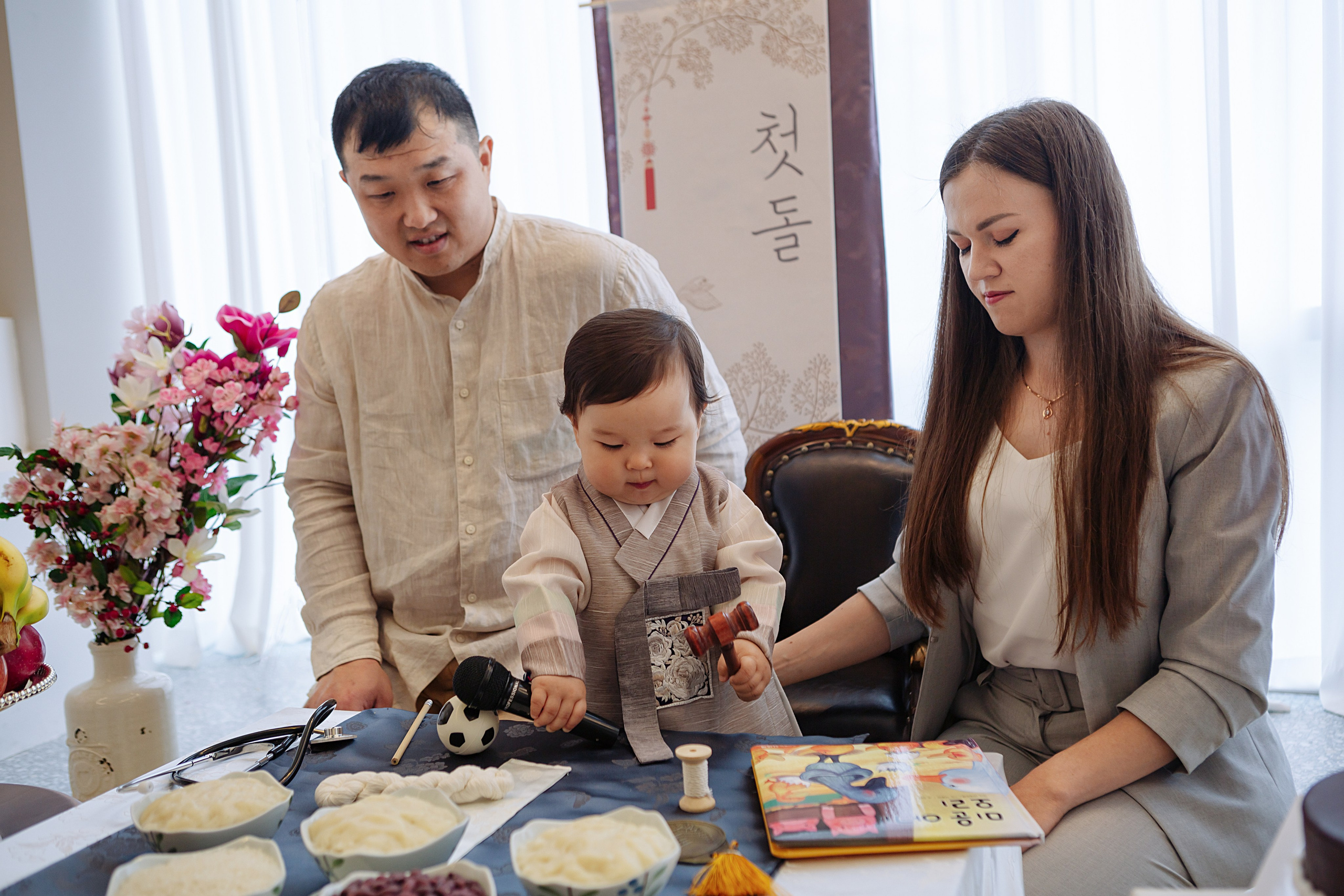 Тимофей в студии. Фотограф беременности, ньюборн и годовасиков в Корее Жанна Хан