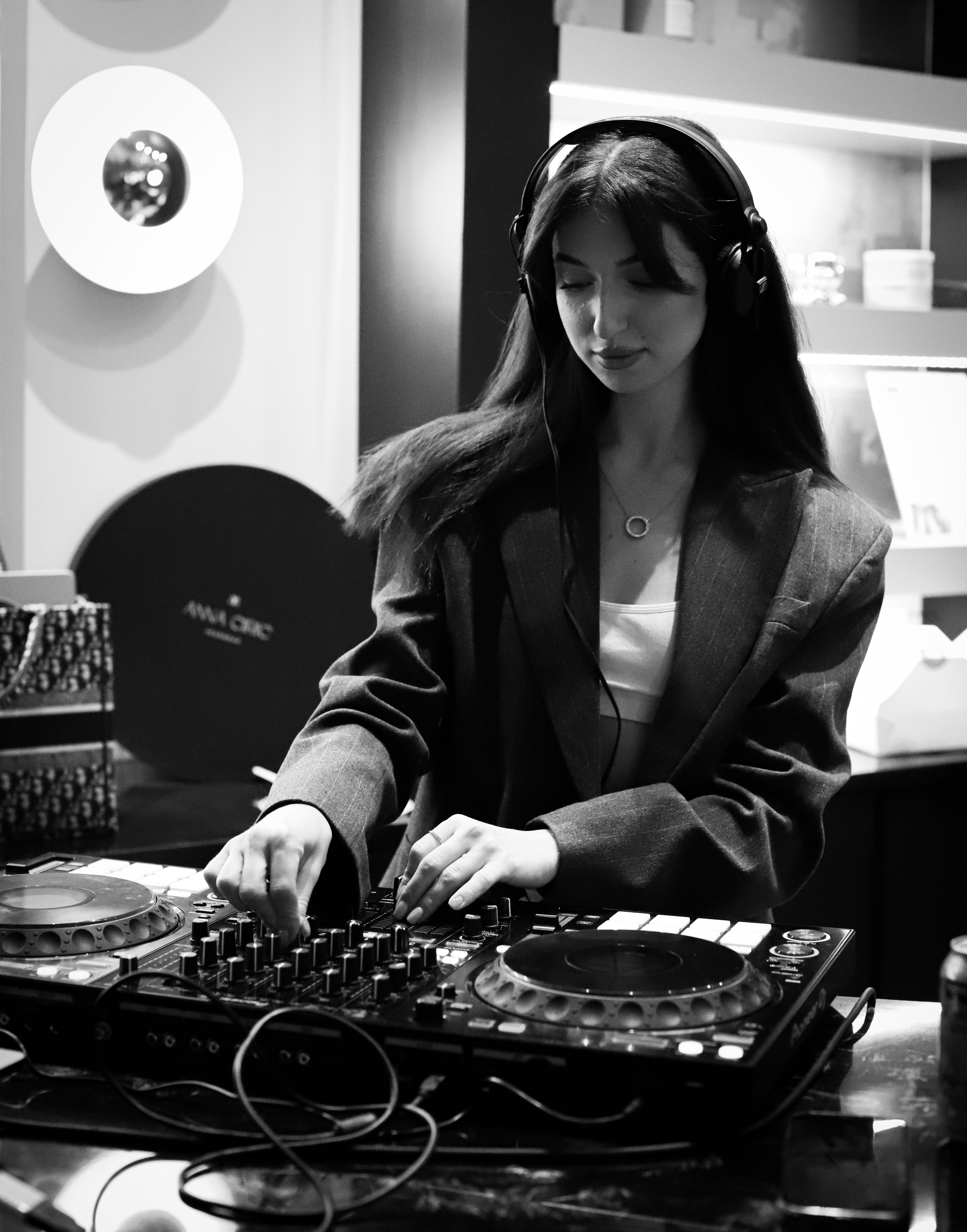 Sex leson. VALERIIA VIUNOVA individual shooting\love story\event\brand