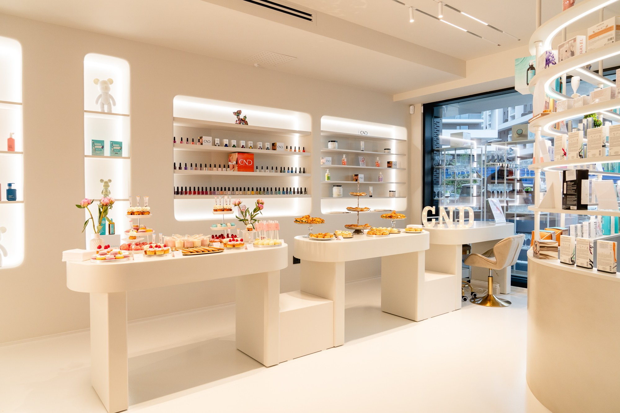 Fotografie Imobiliară Profesională | Birouri & Spații. Fotograf Corporate Business