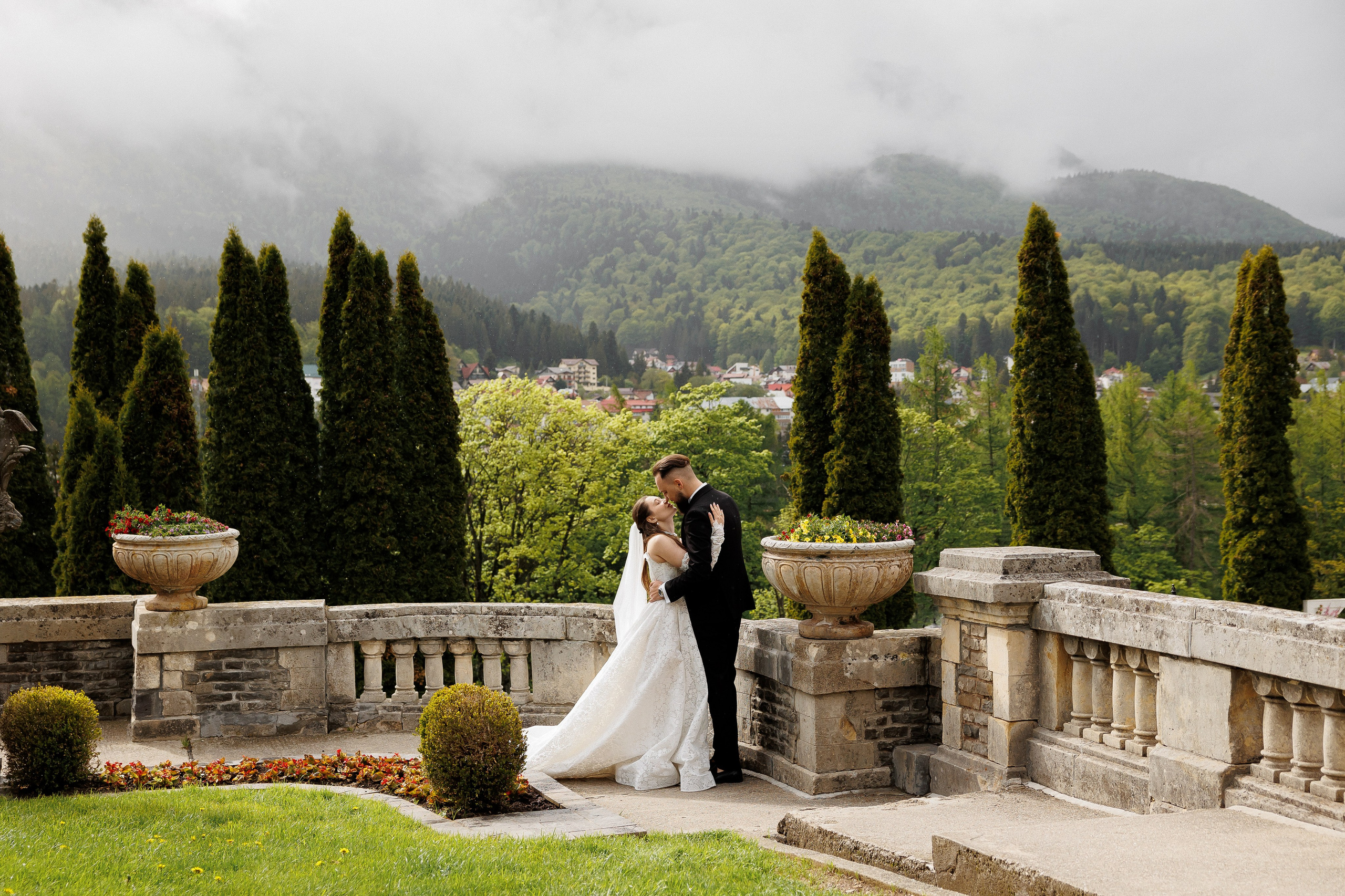 Florin & Corina — Complexul Turistic Costesti — Wedding Day. Servicii Foto și Video 067188353