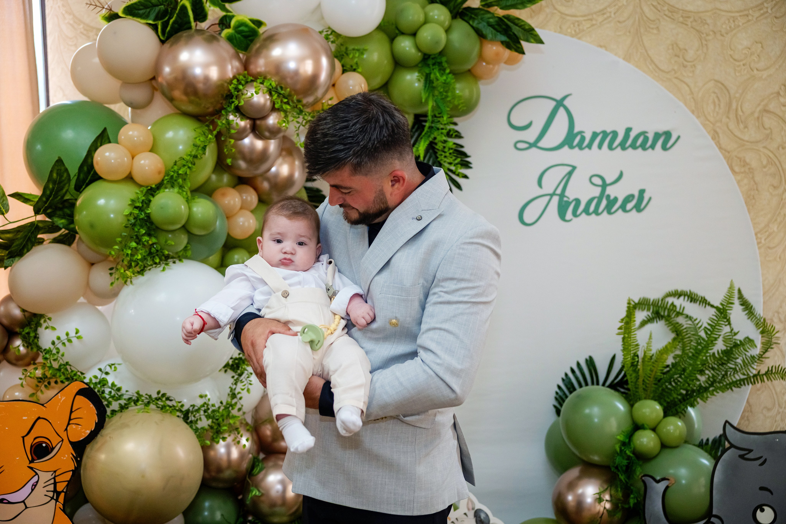 Andrei Damian. Moments By Gub