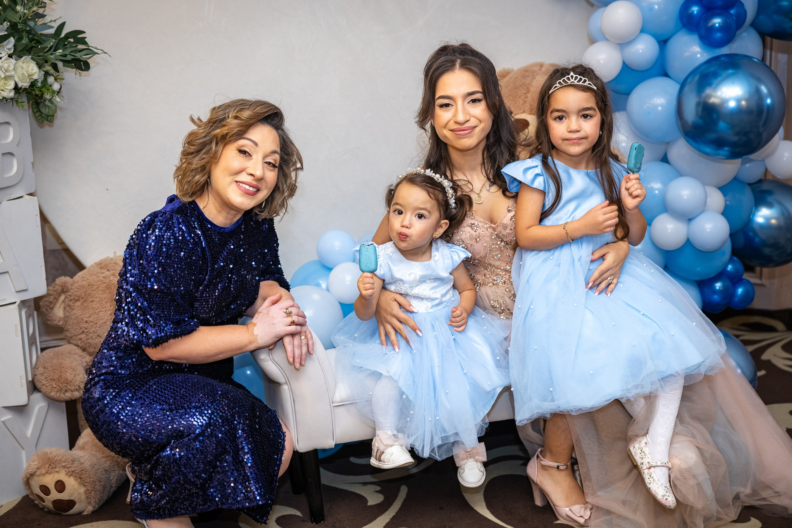 Andrei Sebastian. Moments By Gub