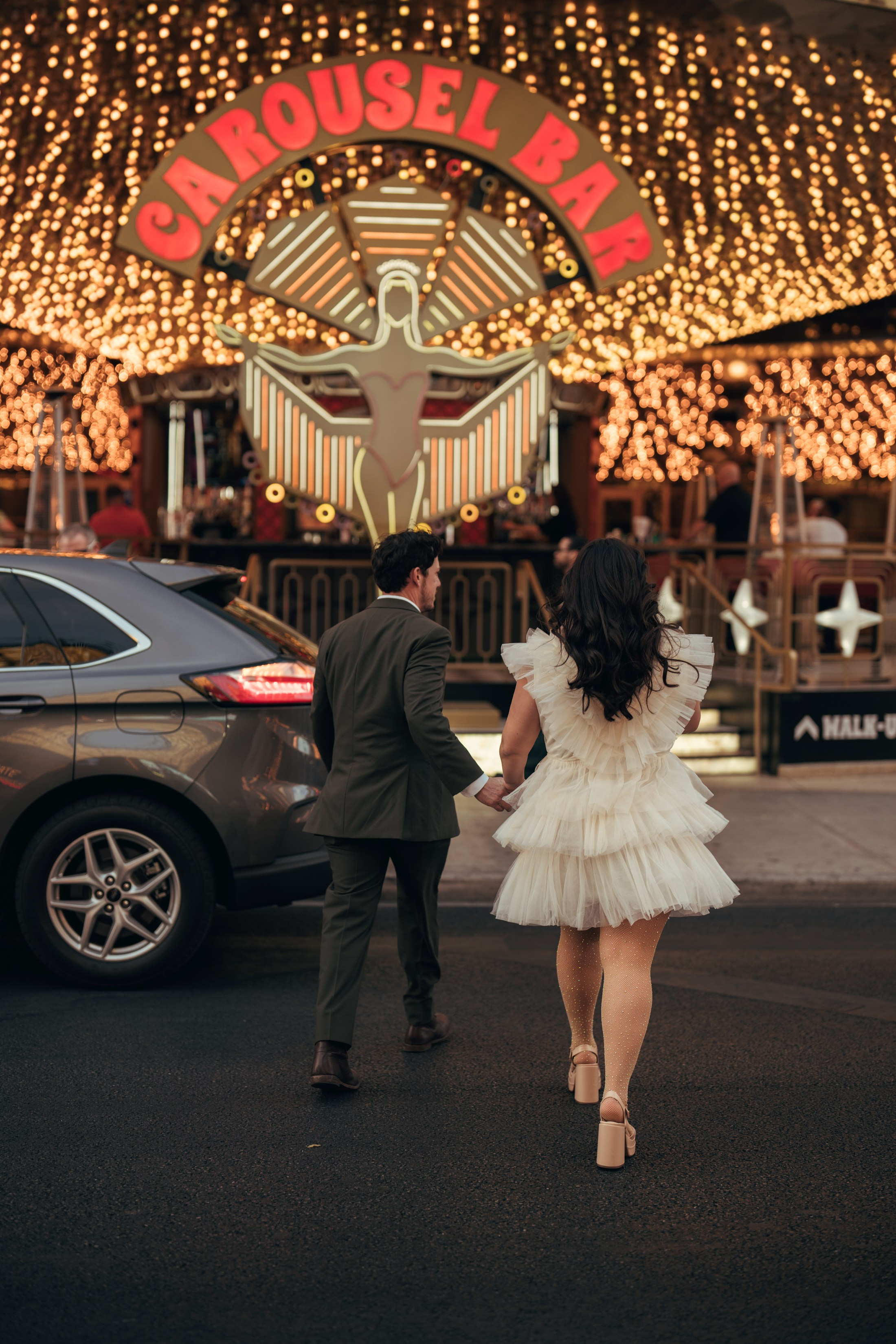 Grace&Jesse. Wedding & elopement photographer Viktoriya Kravtsov. Las Vegas