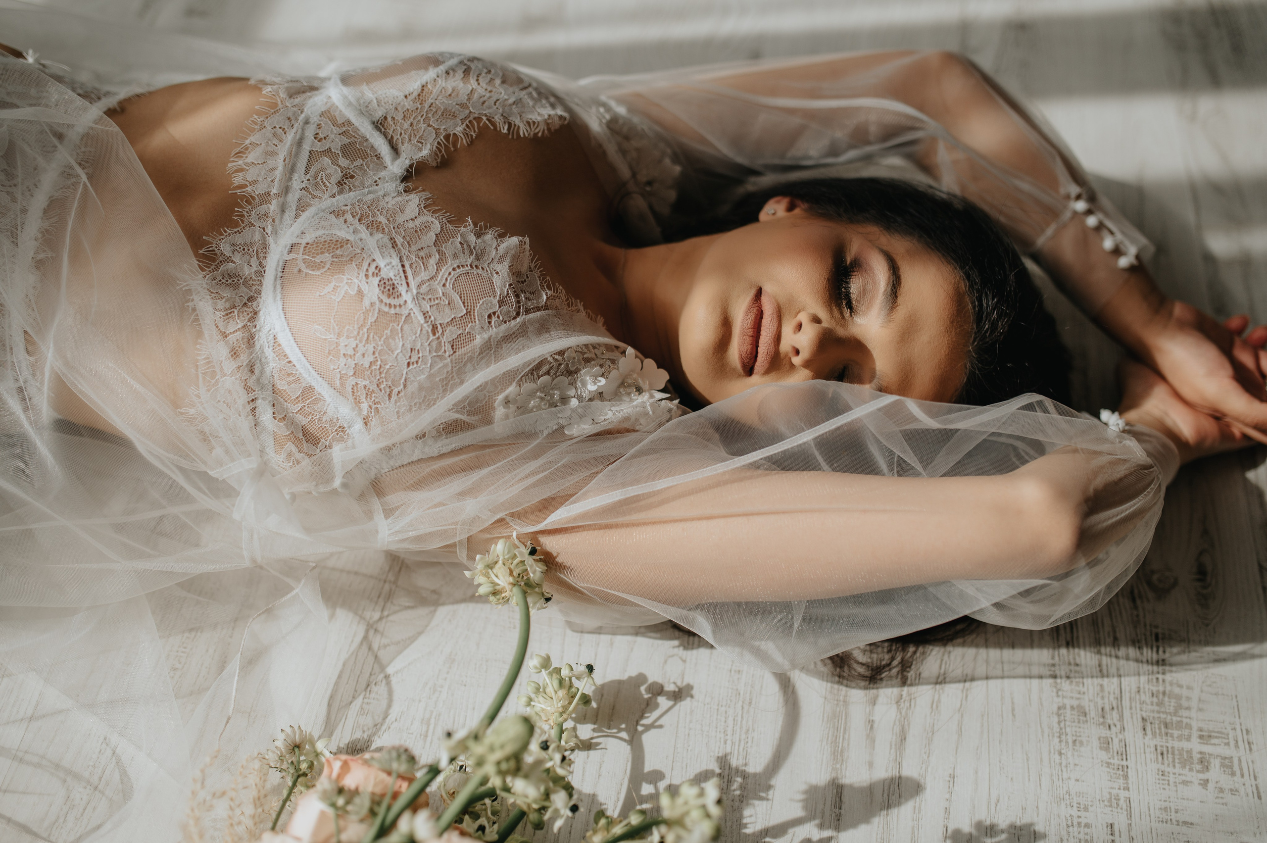 Sedinta foto boudoir. Proud Vision Weddings | Wedding Photography & Film — Servicii profesionale Foto Video Nunta Iasi