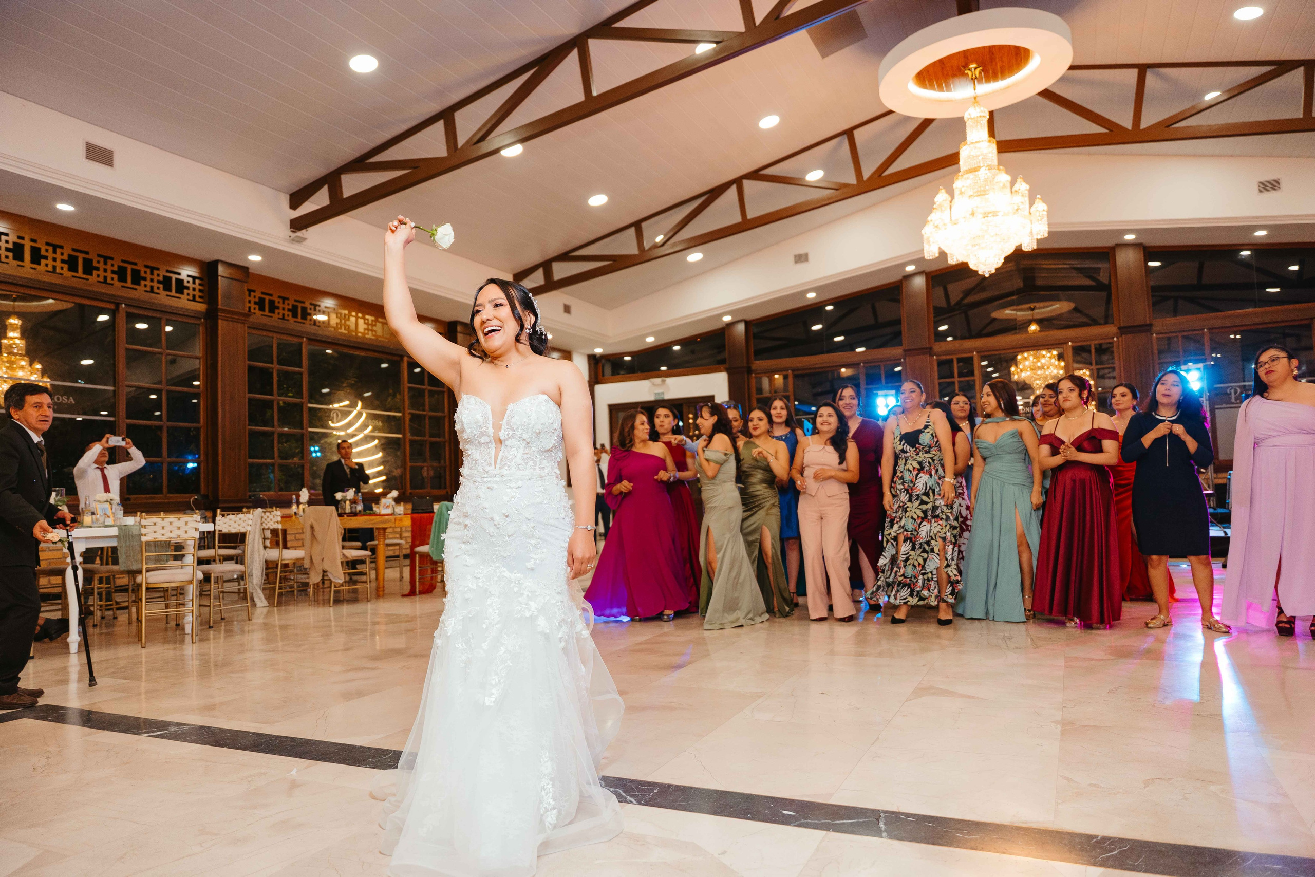 Karol y Jairon. Fotógrafo de bodas en Loja Ecuador | Piero Alvarez PH