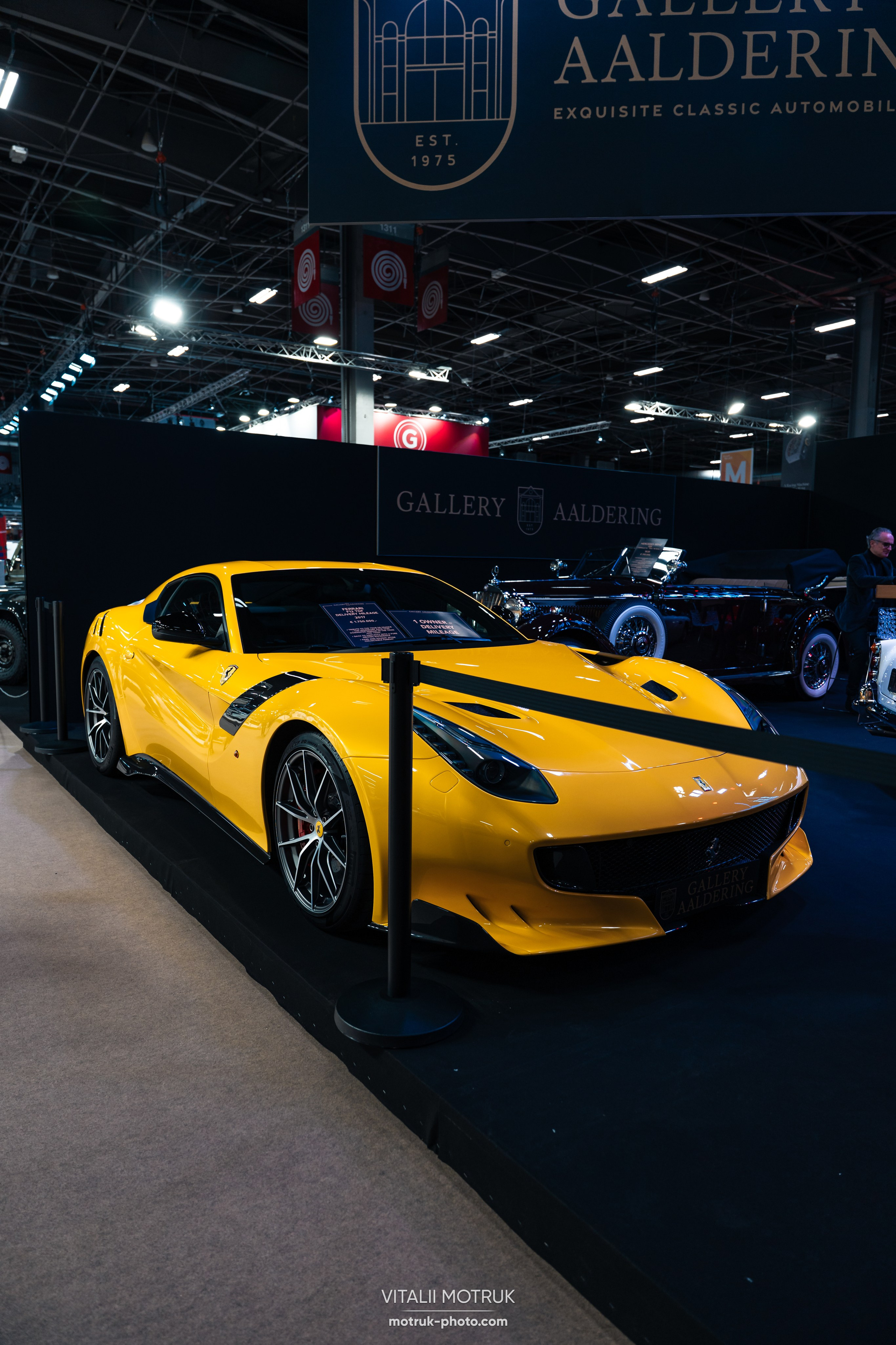 Retromobile 2025. Photographer in Paris — Vitalii Motruk