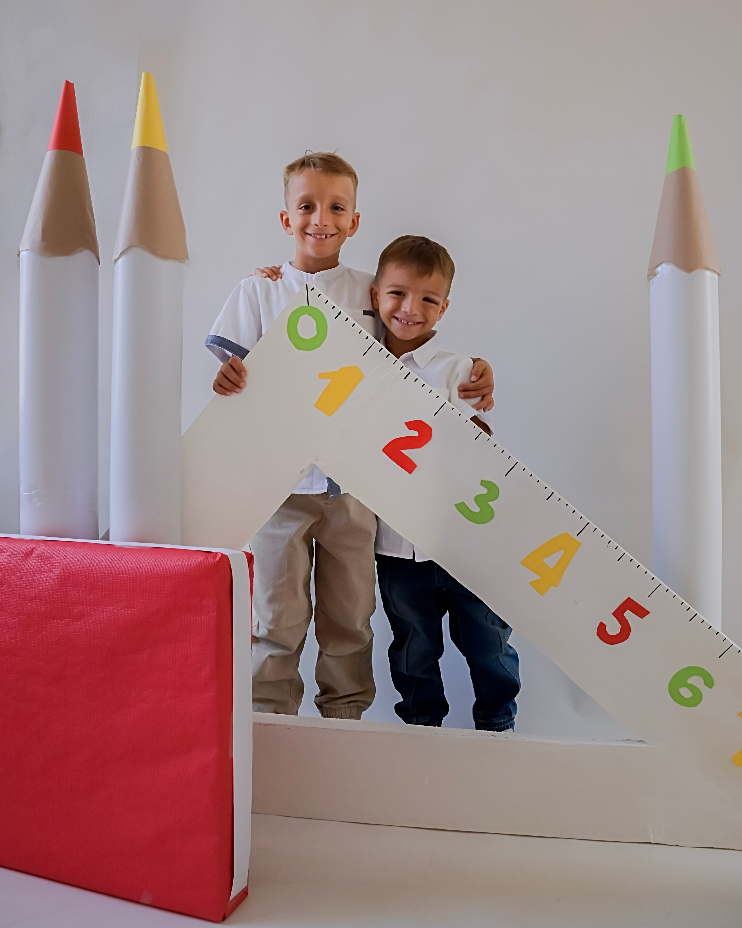 STEFANO&ANDREA - MINI FOTO SESSIONE DEI FRATELLI IL RITORNO A SCUOLA