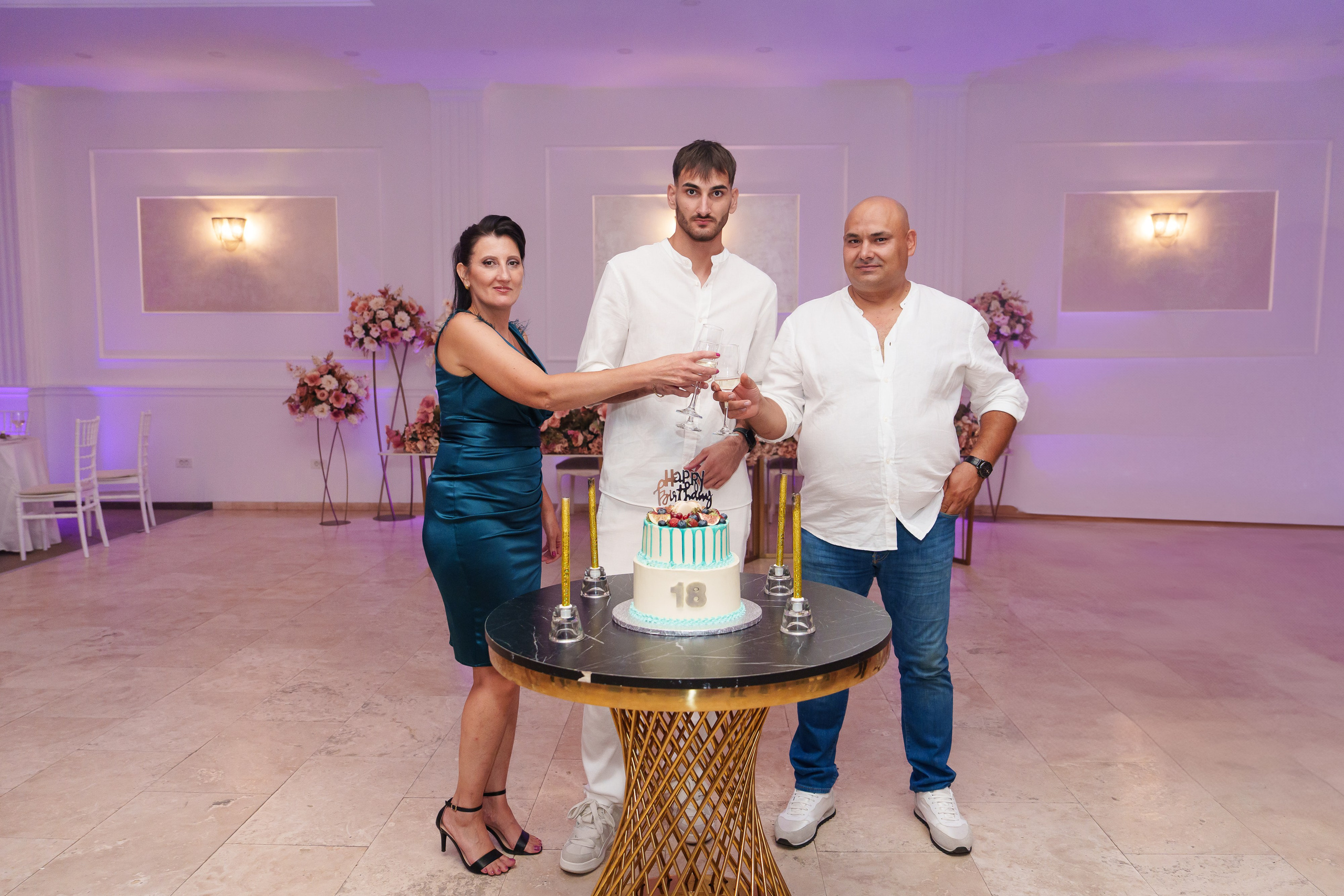 Majorat Sebastian. Foto Studio — Fotograf de evenimente, nunti, botezuri, portrete