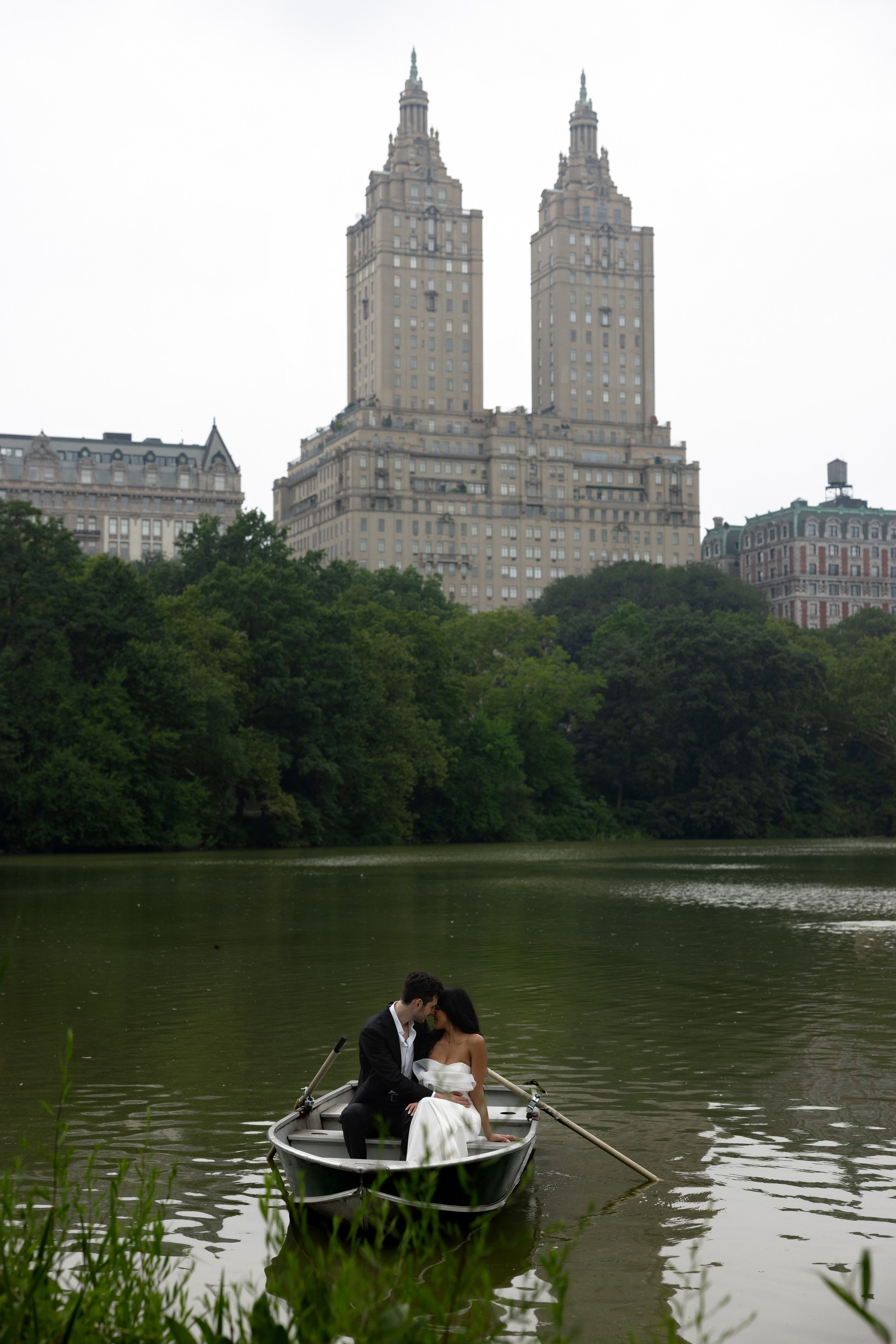 Engagement in Central Park. Photographer Anastasia Nagibina