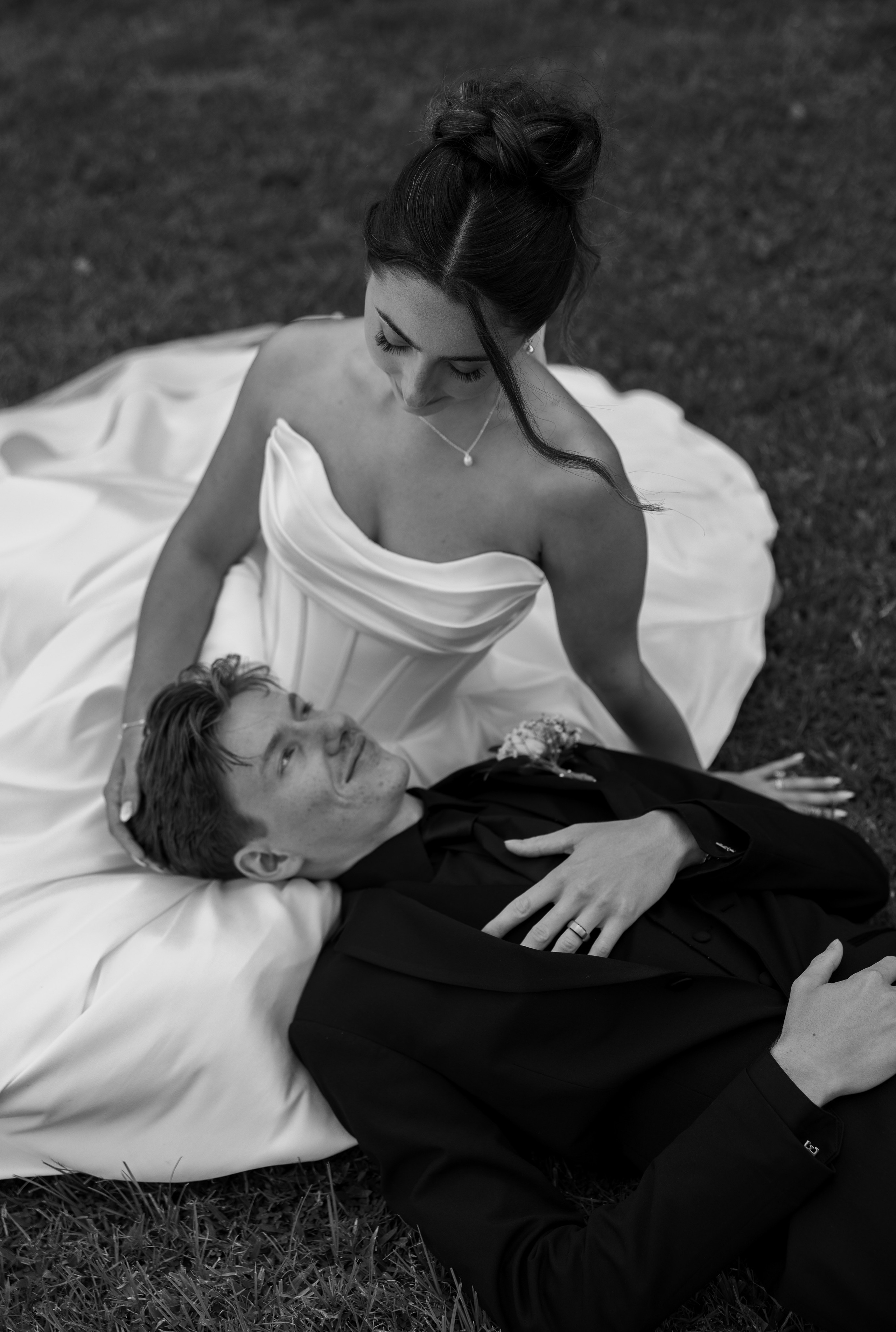 Alexsa and Robert. Ever After Farm Peach. Photographer Anastasia Nagibina