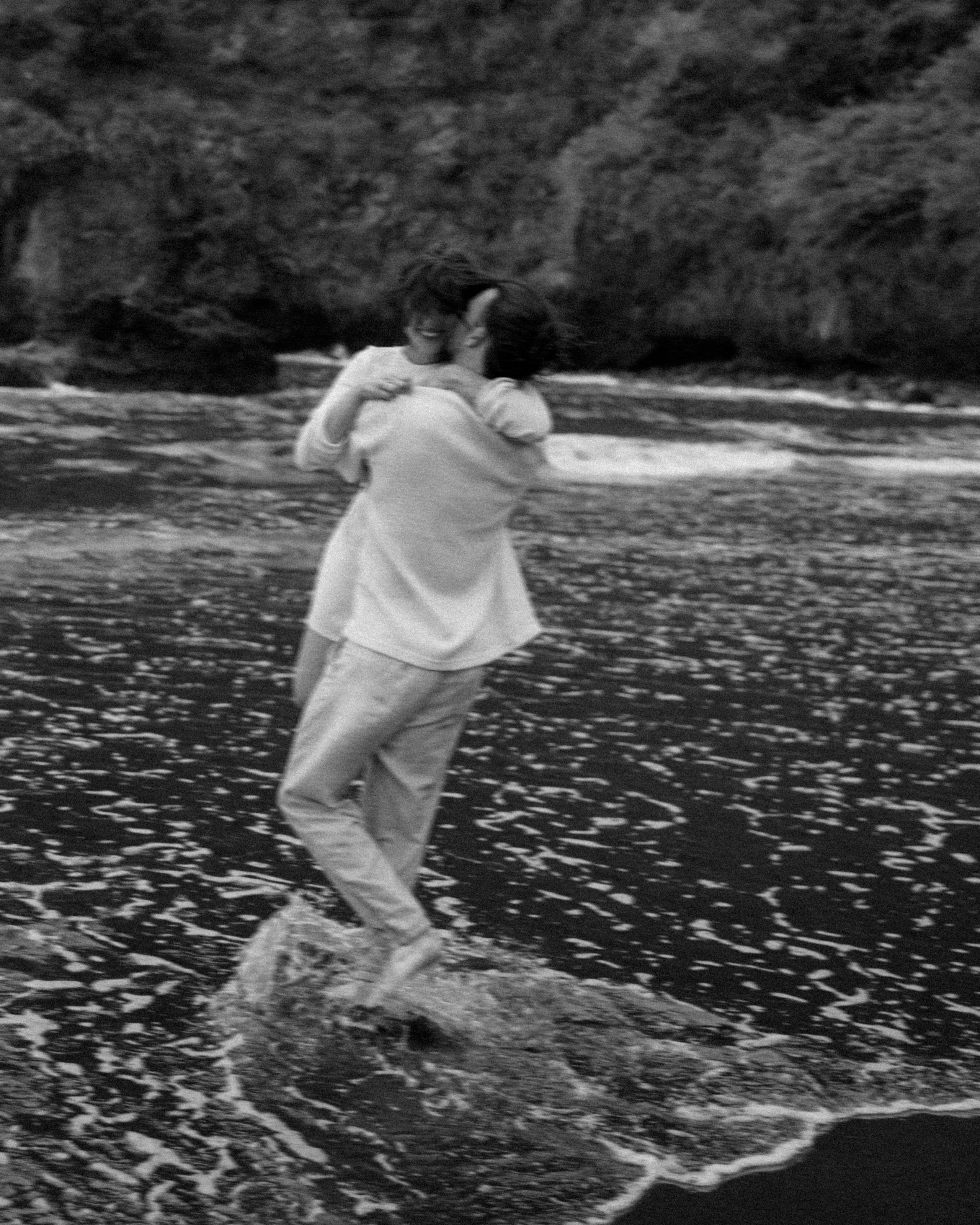 Cloudy Morning at Seixal Beach | Couple Photoshoot in Madeira. Your photographer in Madeira