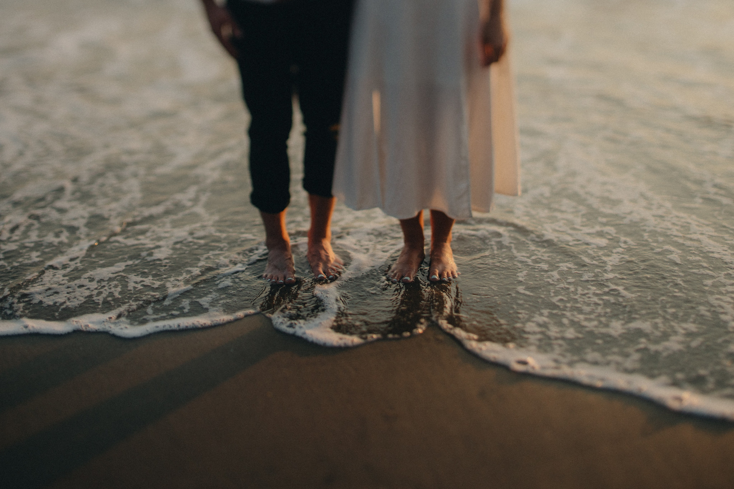 Engagement Photography at Cannon Beach | Jessie & Isaac's Session by Georgy Shishkin | Capturing Moments in Portland, Seattle, Bend & Oregon. Capturing Love in the Heart of the Pacific Northwes