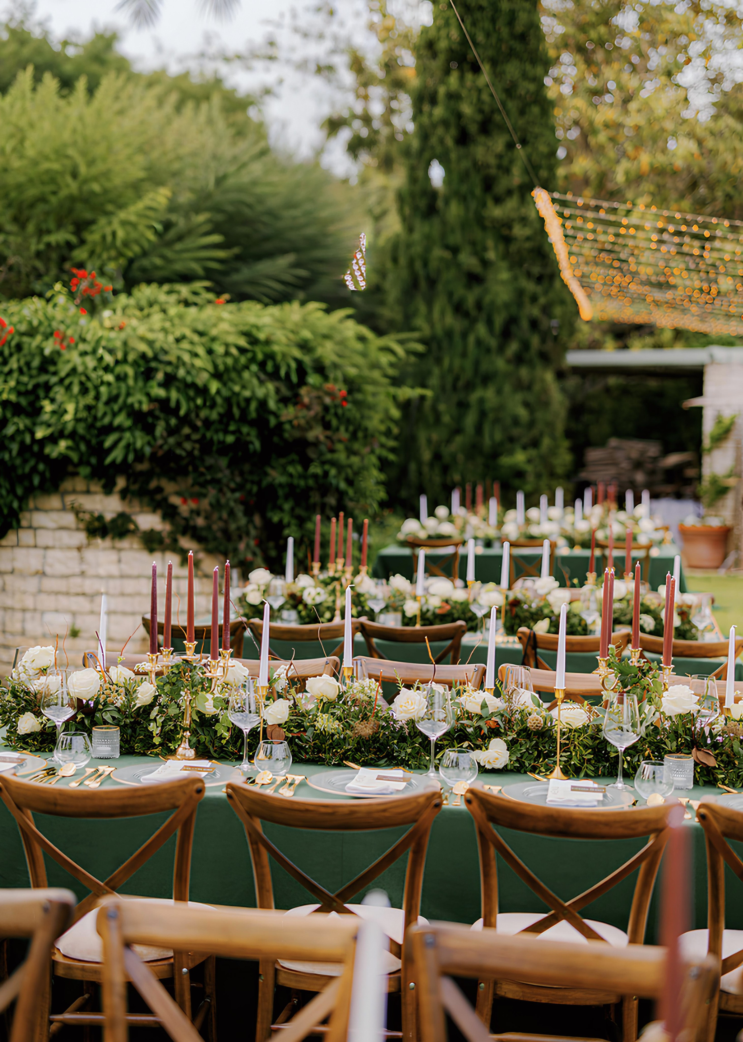 Autumn birthday celebration in a private garden in Istanbul with elegant table styling.