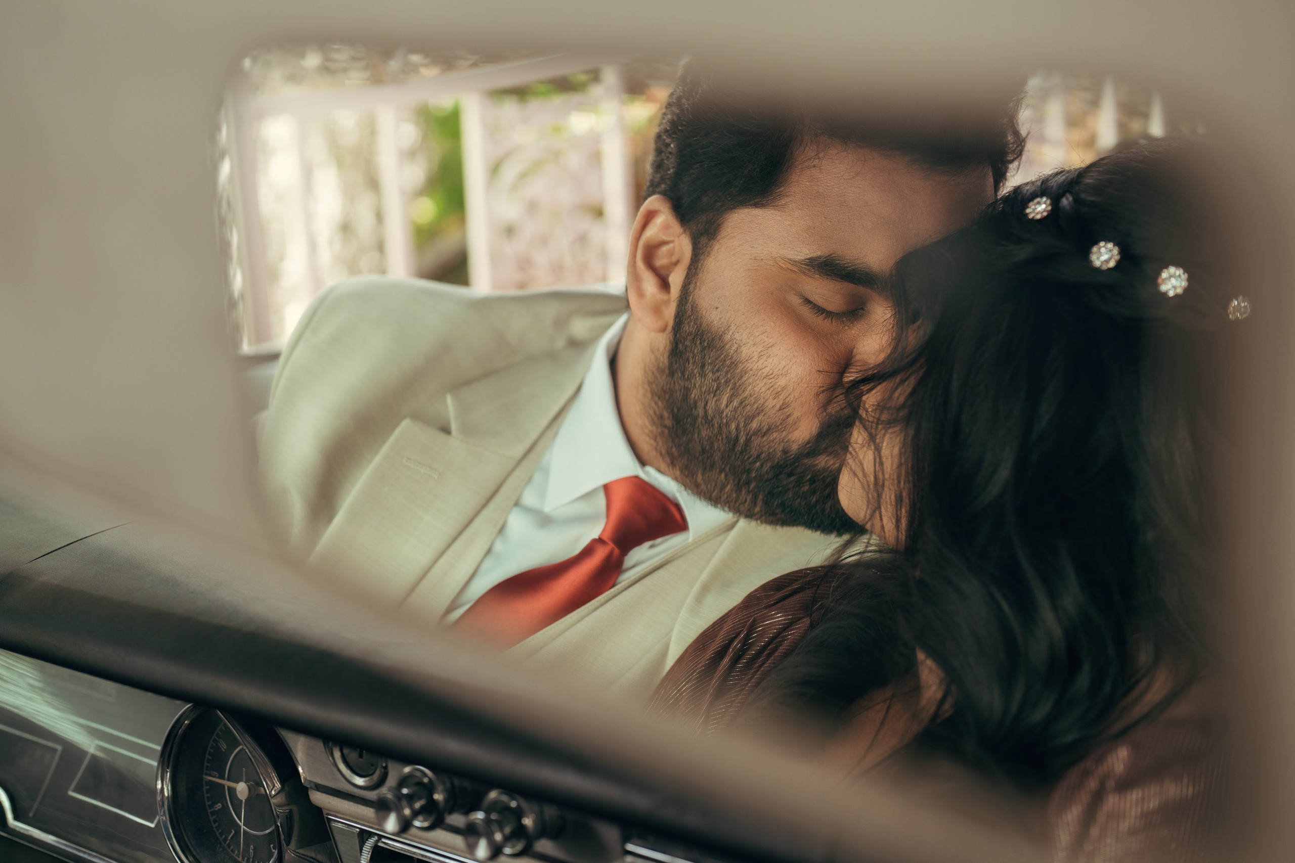 Roshan&Alekhya. Wedding & elopement photographer Viktoriya Kravtsov. Las Vegas