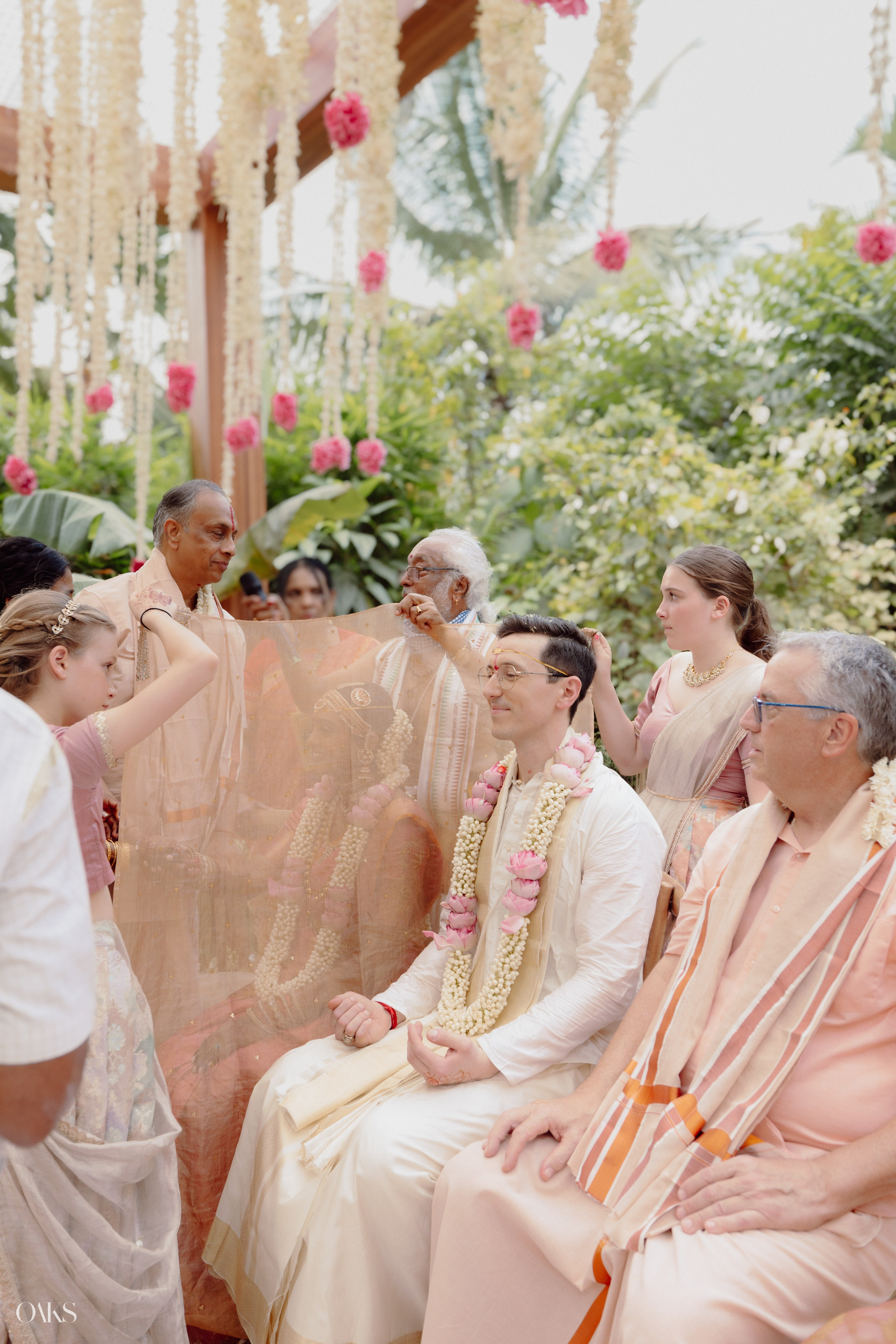 Jahanavi & Daniel. Wedding & Editorial Photographer | Anandshivadas