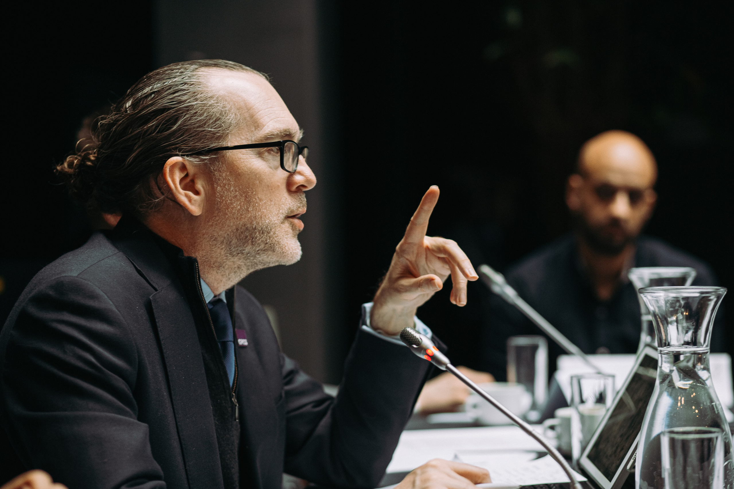 KOMERC PORTRETU FOTOSESIJA UZŅĒMUMA VIDĒ