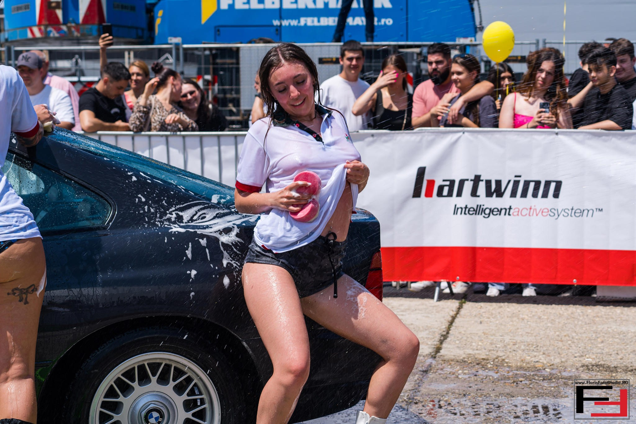 Car Wash @ Auto Total Business Show 2024. Studio foto Galati sexy — boudoir fotograf freelancer Florin Costache