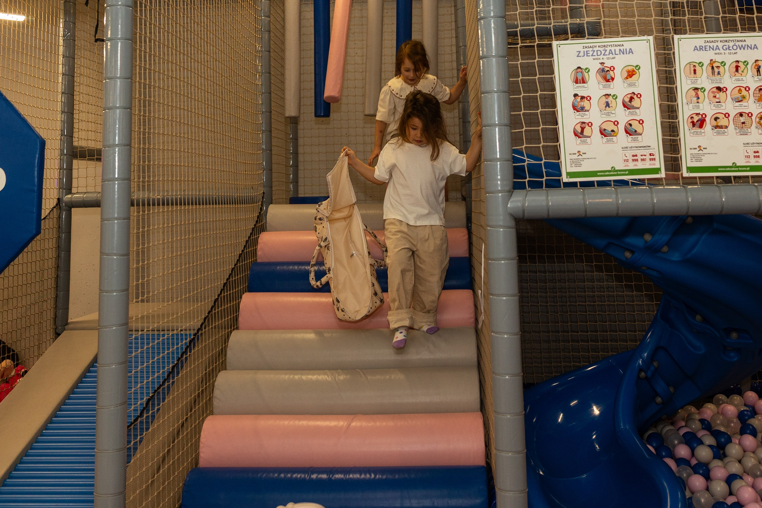 День рождения Артёма 24 января 2026 года. Семейный и детский фотограф в Варшаве Мила Бобровская