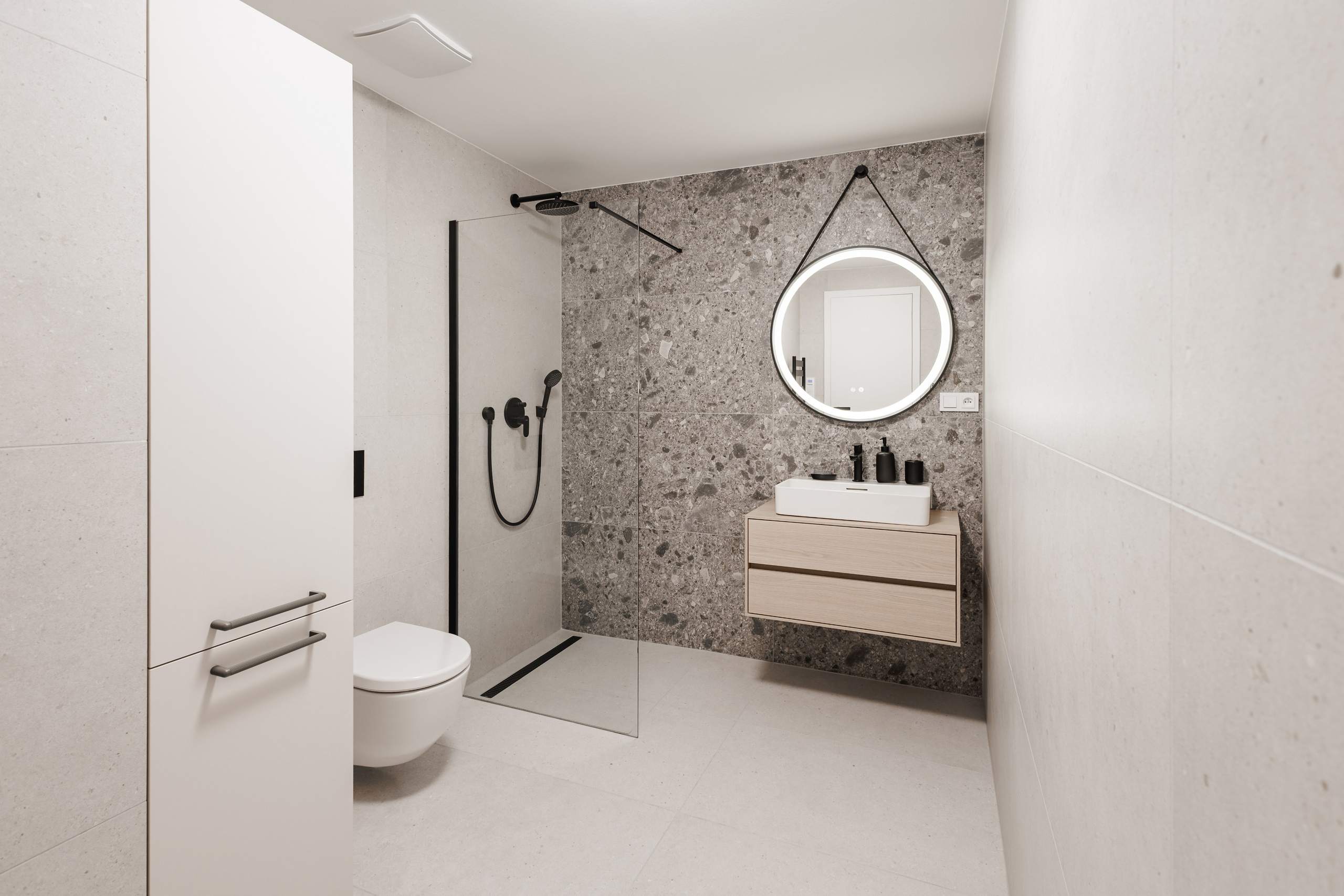 Interior. Family photographer in Prague and Europe Francesca