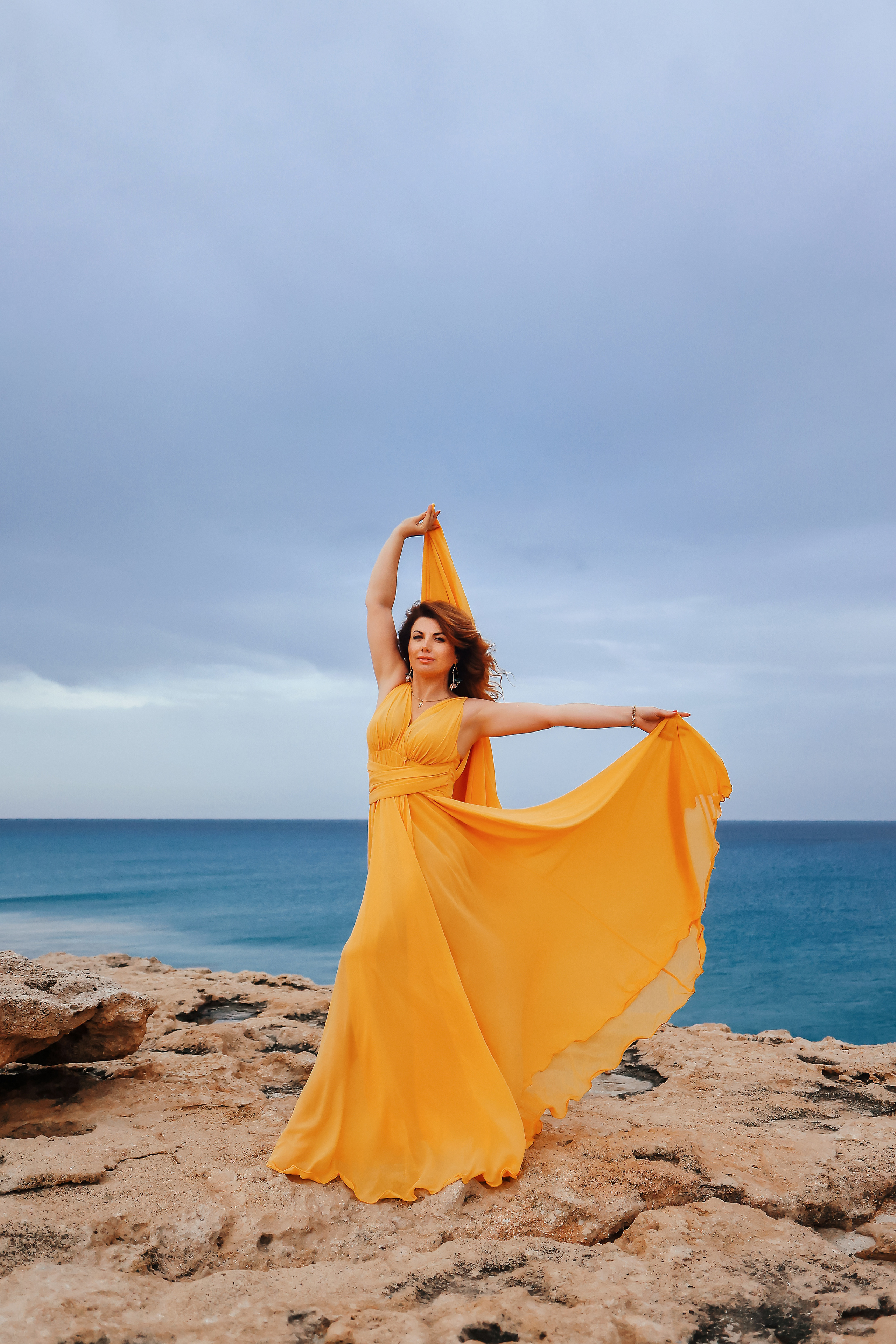 Фотосессия на Кипре в летящем платье. Март, 2023. Kipriotka. Ваш фотограф на Кипре (Айя-Напа, Протарас)