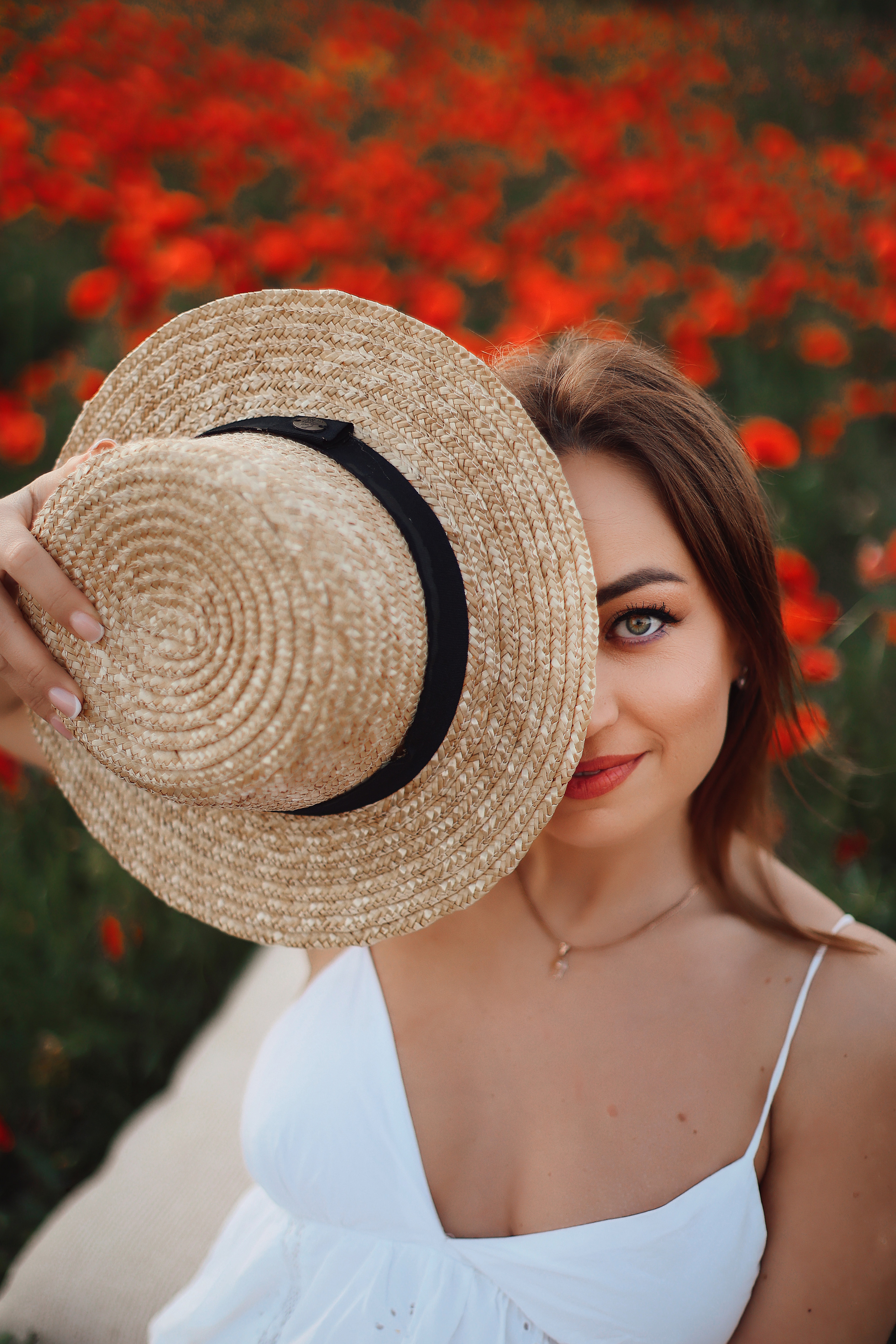 Фотосессия в маках. Апрель, 2023,. Kipriotka. Ваш фотограф на Кипре (Айя-Напа, Протарас)