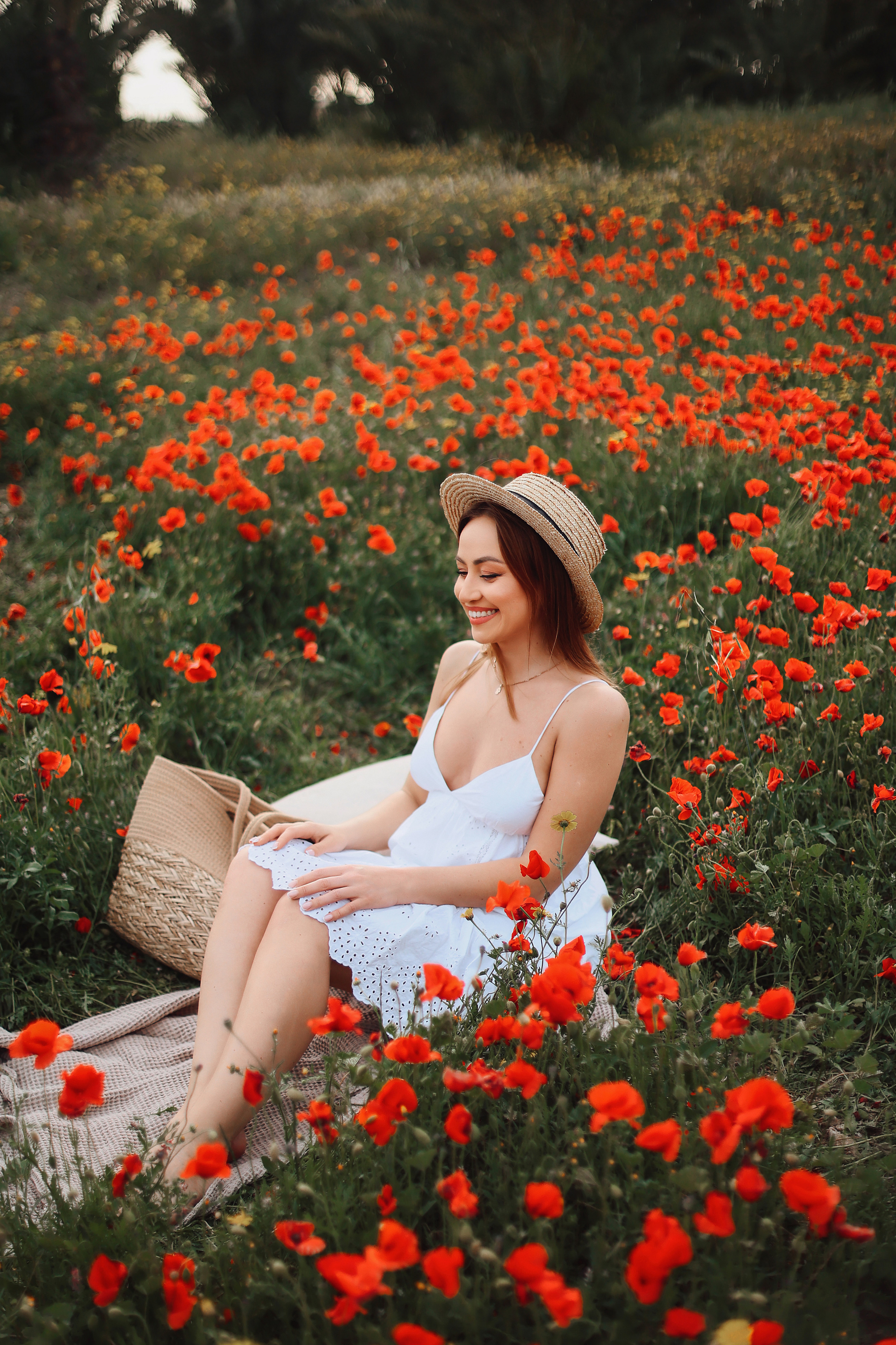 Фотосессия в маках. Апрель, 2023,. Kipriotka. Ваш фотограф на Кипре (Айя-Напа, Протарас)