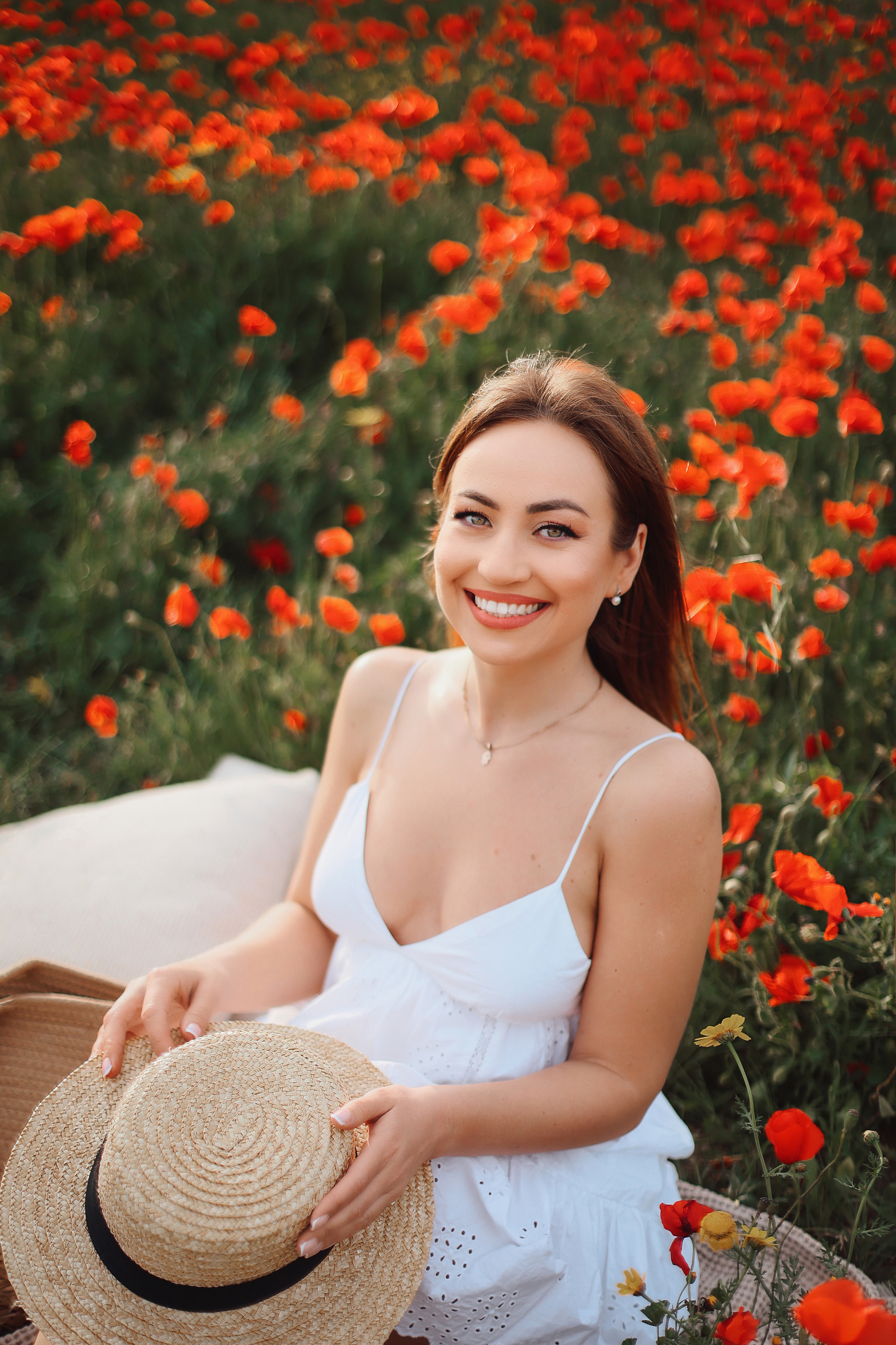 Фотосессия в маках. Апрель, 2023,. Kipriotka. Ваш фотограф на Кипре (Айя-Напа, Протарас)