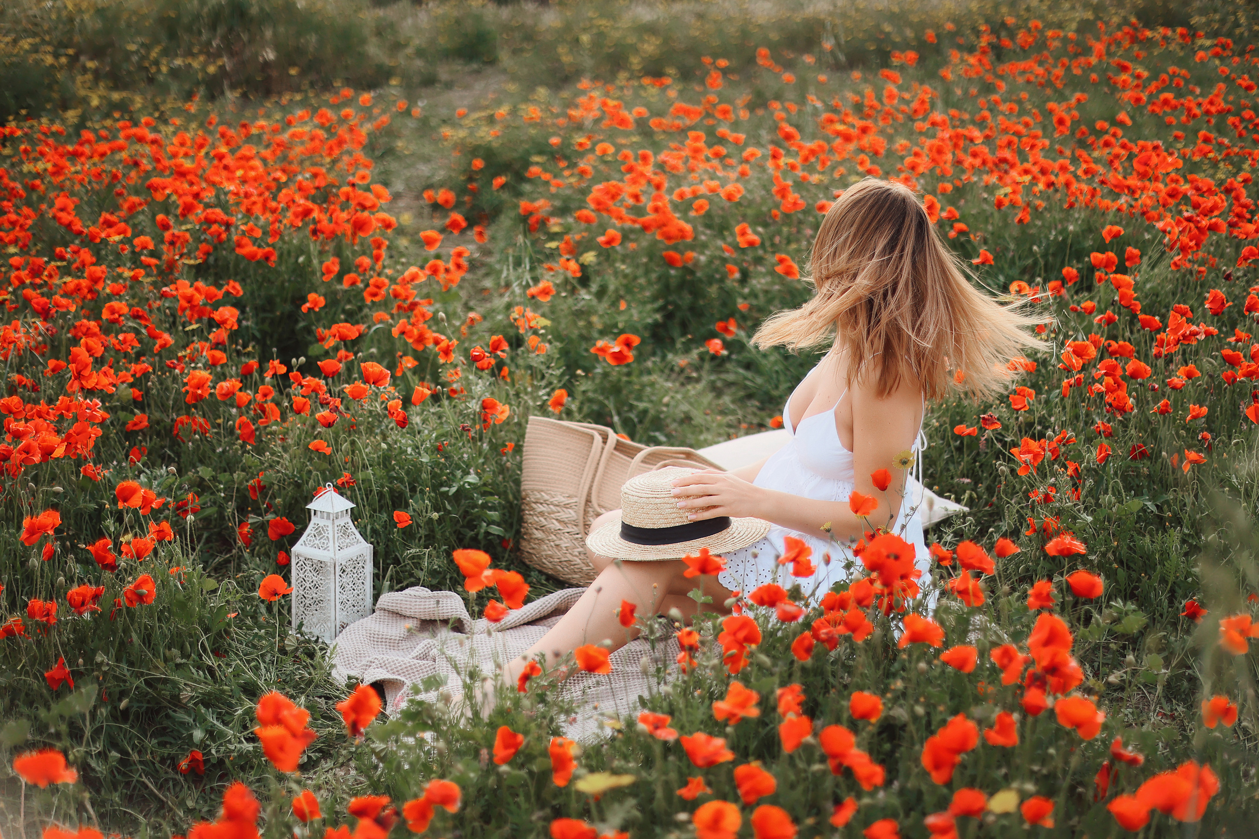 Фотосессия в маках. Апрель, 2023,. Kipriotka. Ваш фотограф на Кипре (Айя-Напа, Протарас)