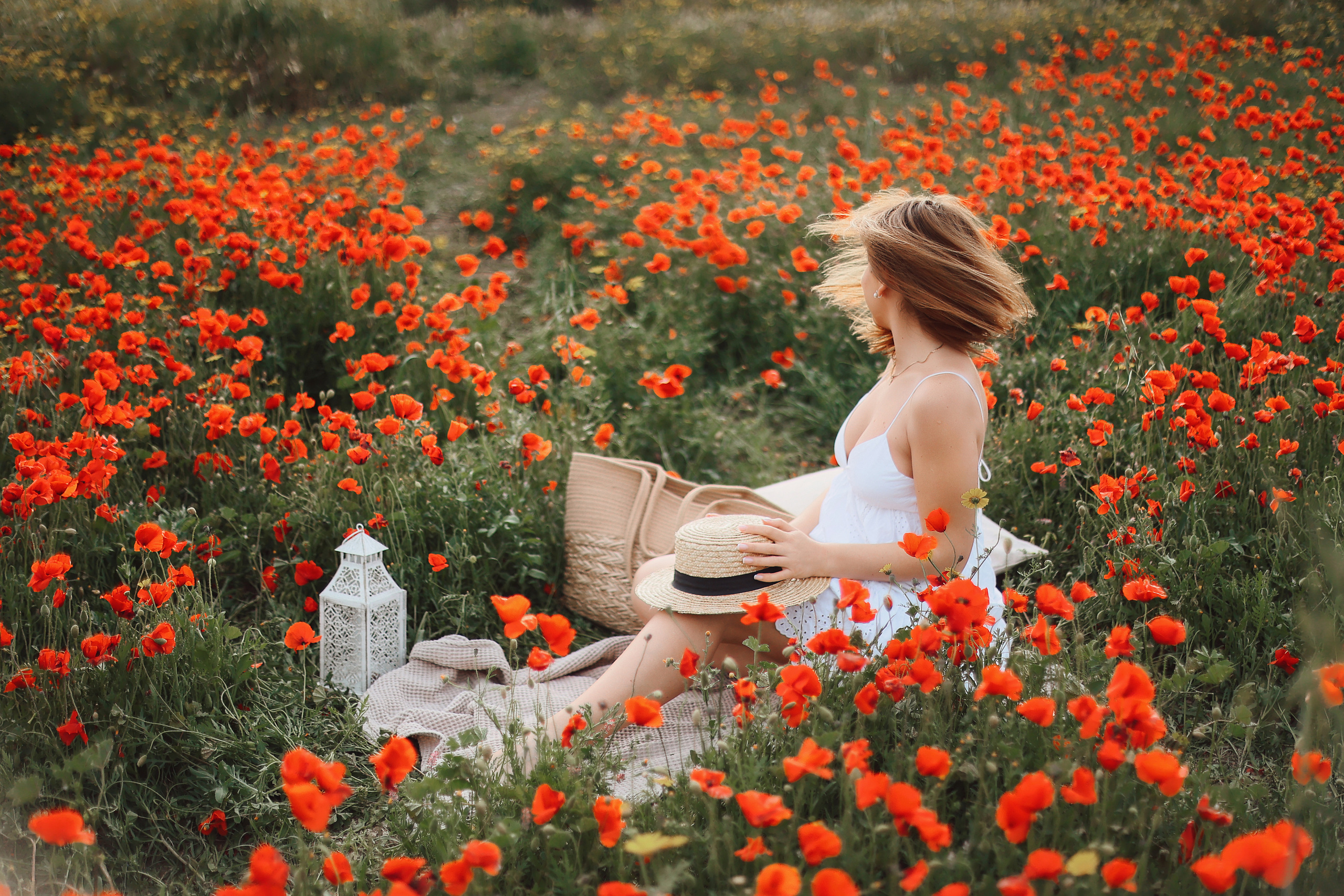Фотосессия в маках. Апрель, 2023,. Kipriotka. Ваш фотограф на Кипре (Айя-Напа, Протарас)