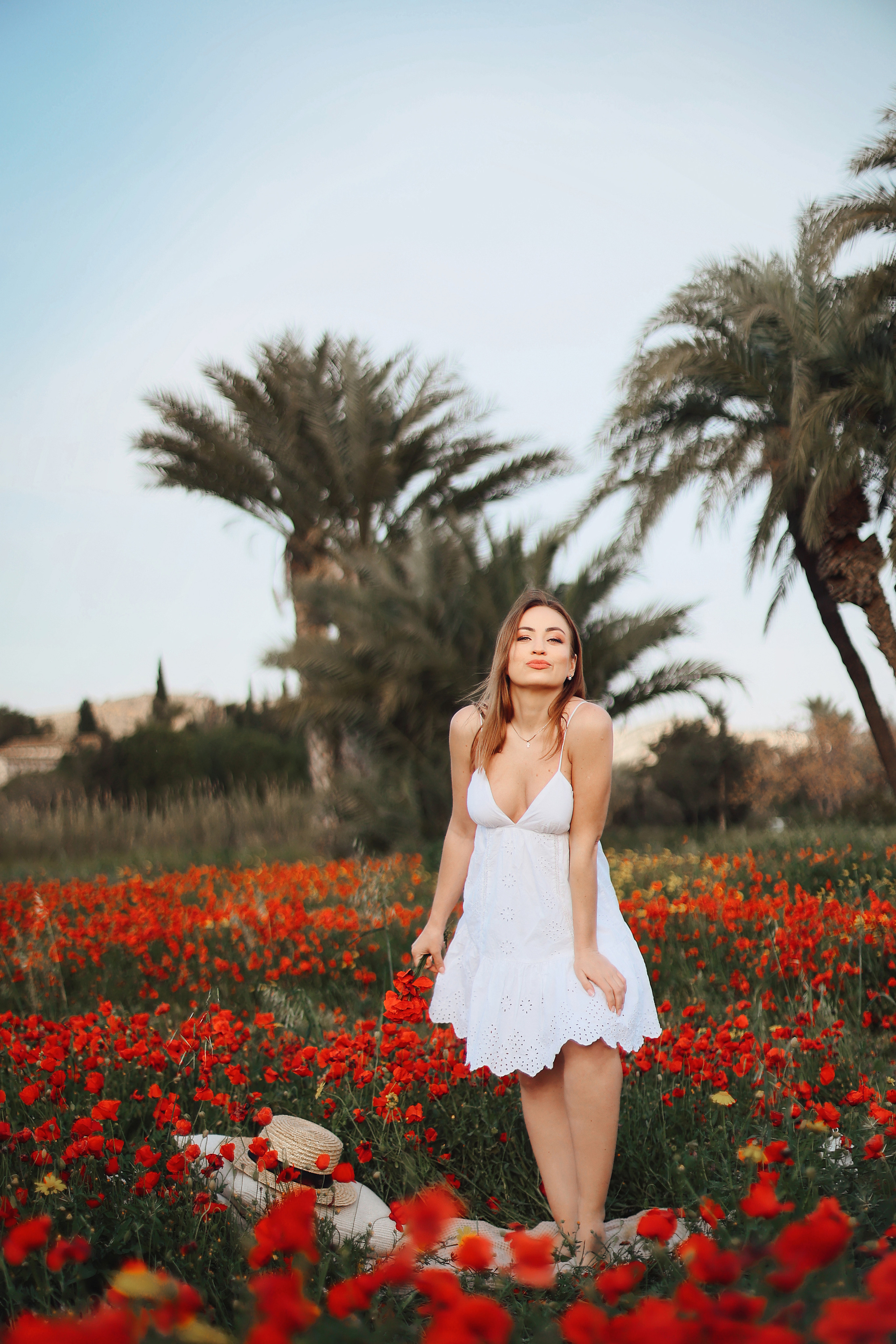 Фотосессия в маках. Апрель, 2023,. Kipriotka. Ваш фотограф на Кипре (Айя-Напа, Протарас)