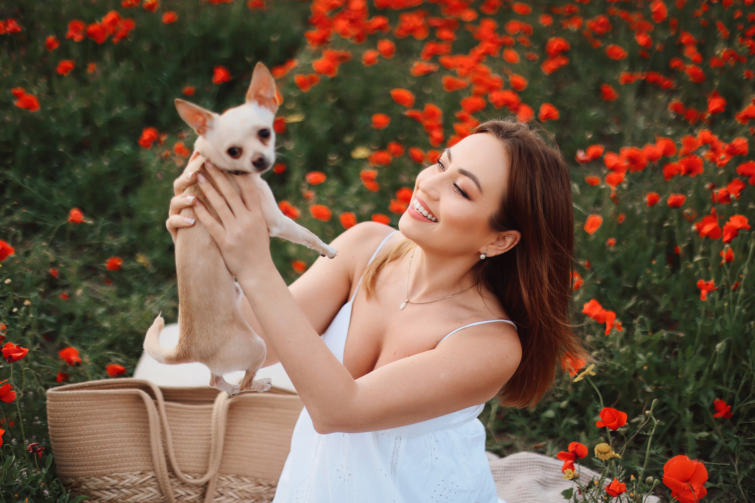 Фотосессия в маках. Апрель, 2023,. Kipriotka. Ваш фотограф на Кипре (Айя-Напа, Протарас)