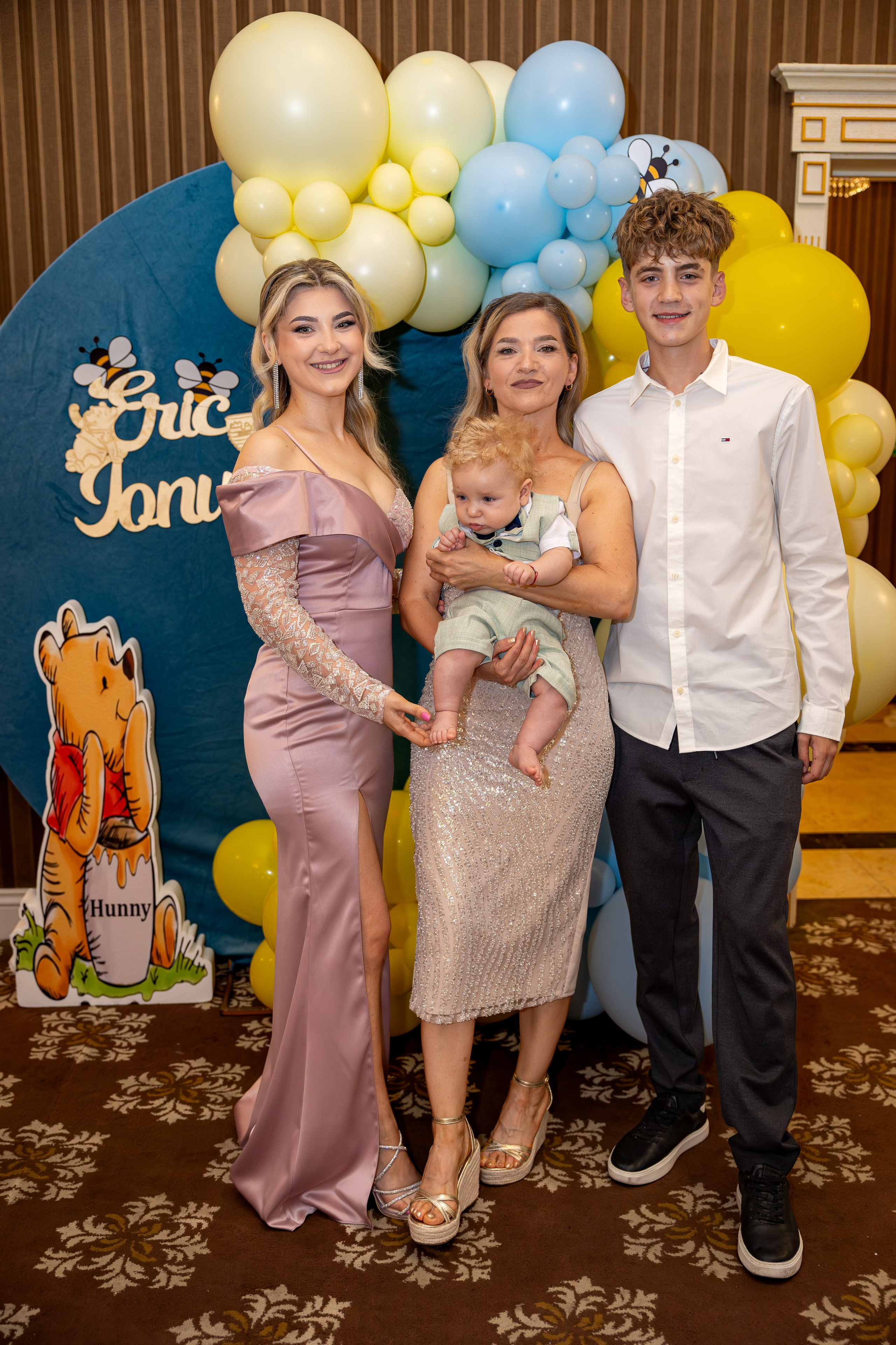 Eric Ionut. Moments By Gub