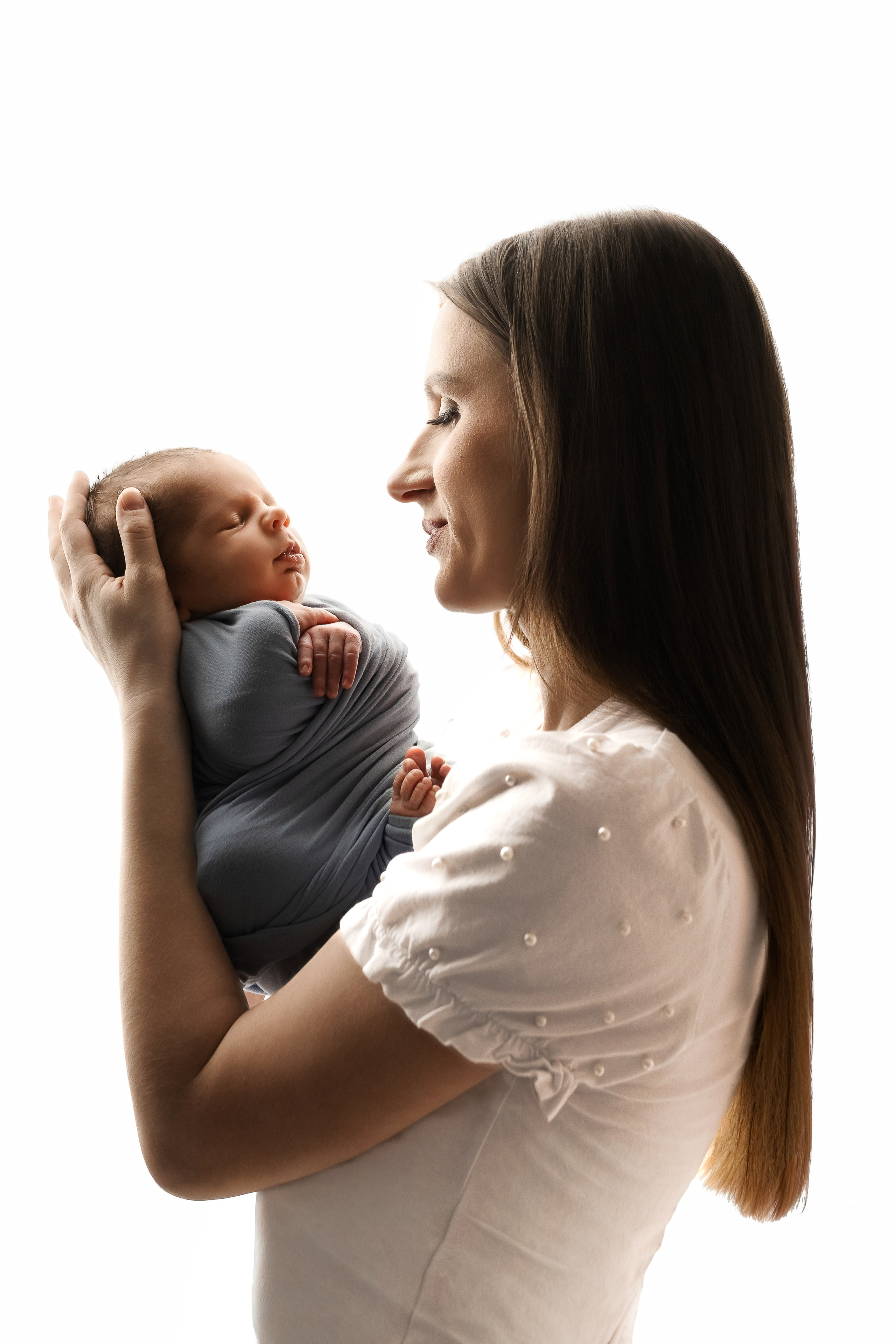 Esu Aleksandra naujagimių ir kudikių fotografė iš Vilniaus