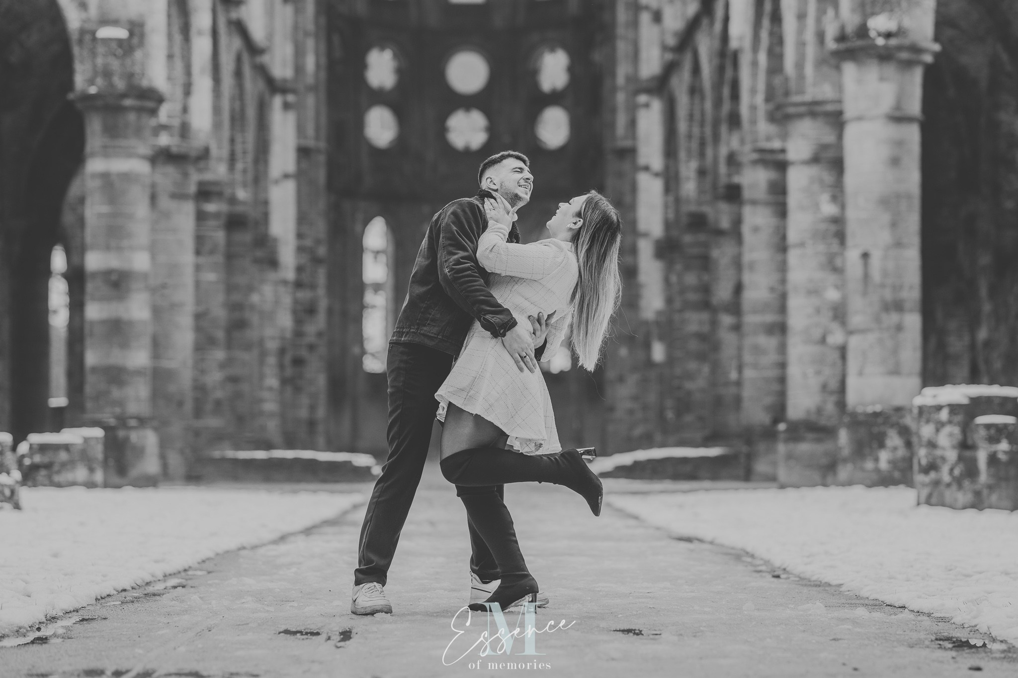 Save the Date Loredana & Daniel — Foto Castel Brabant Valon | Essence of Memories. Essence of Memories — Wedding & Event Photographer in Brussels, Belgium