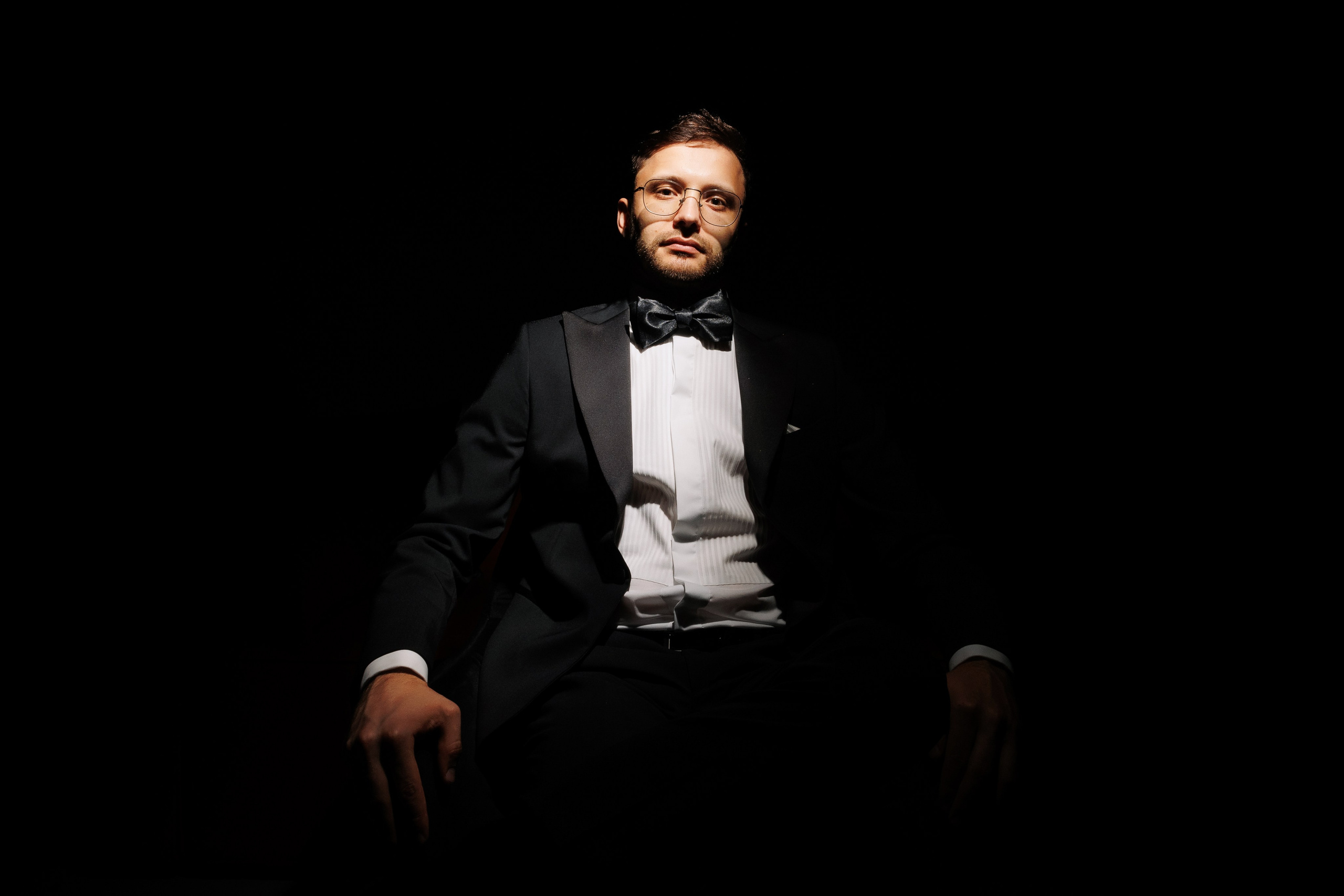 Atingerea e Dragoste. Servicii Foto Video în Chișinău și Europa ID-Brothers