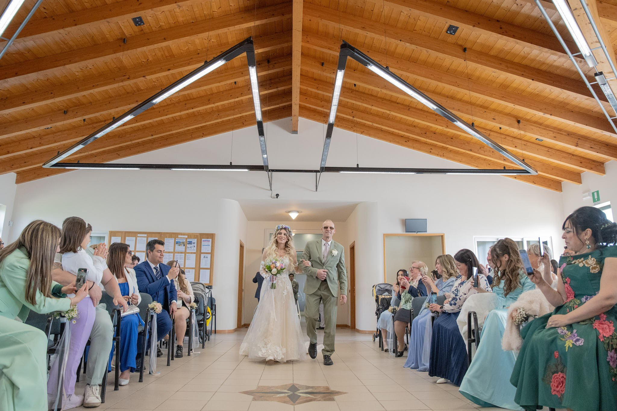 Angelo & Claudia. Fotografo matrimonio Lago di Como Ferrari Media Production