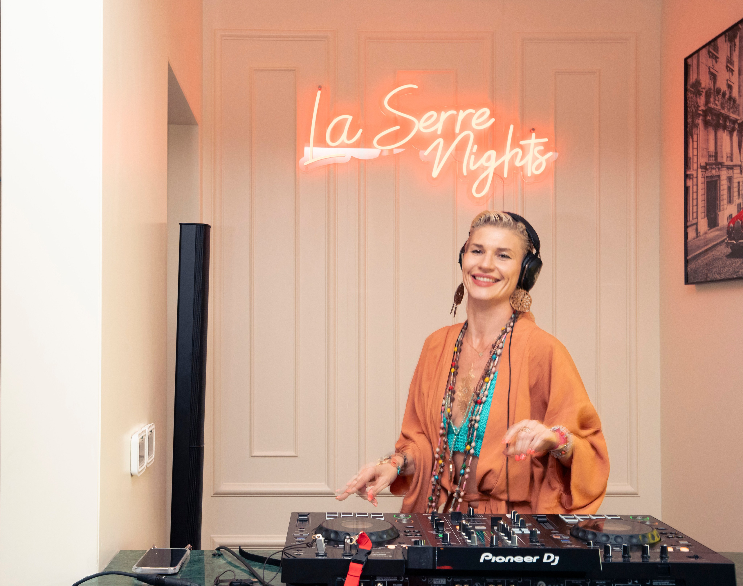 Live Session. Photography | Videography | Marketing