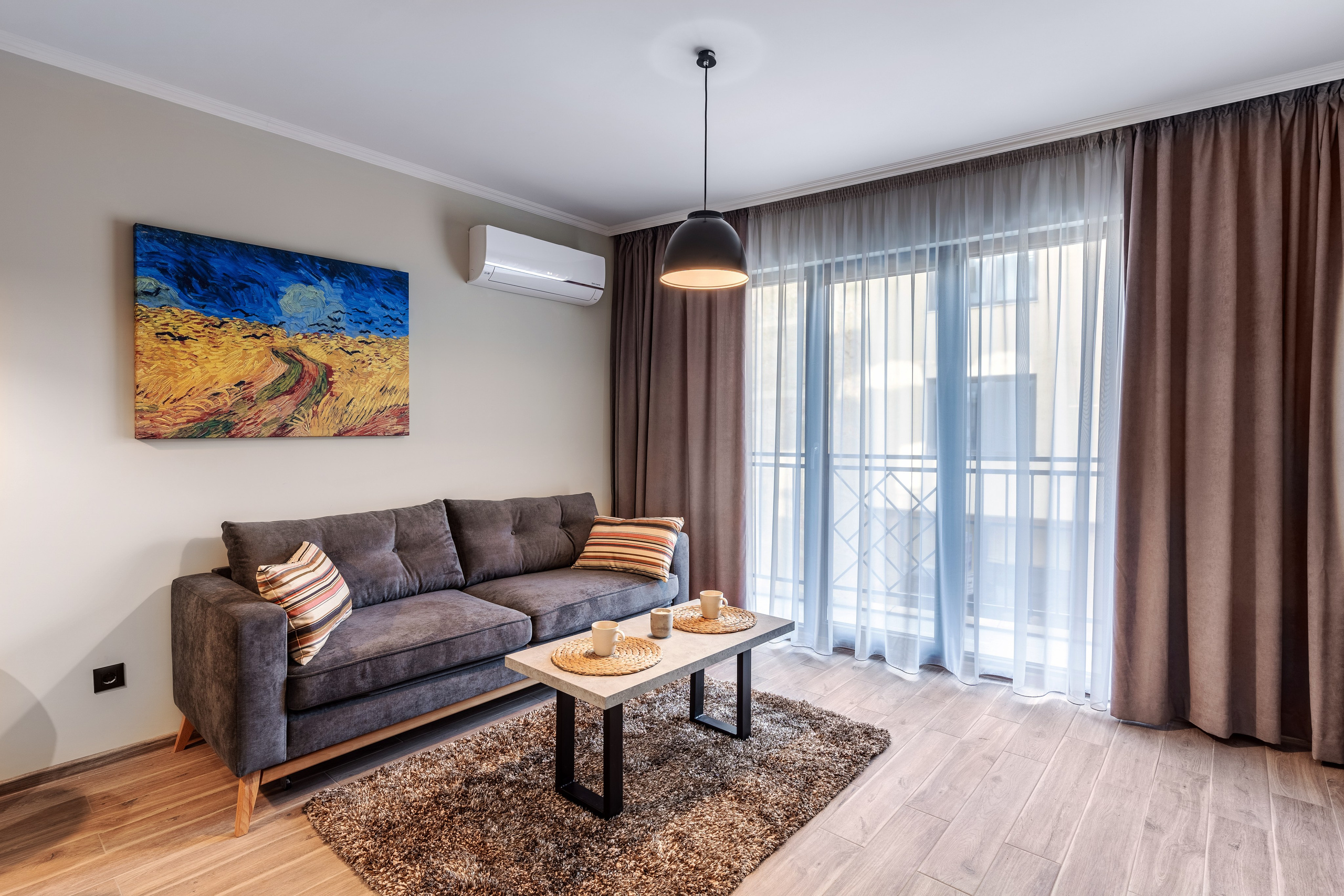 Апартаменти за Booking. Професионален фотограф в Пловдив и областта