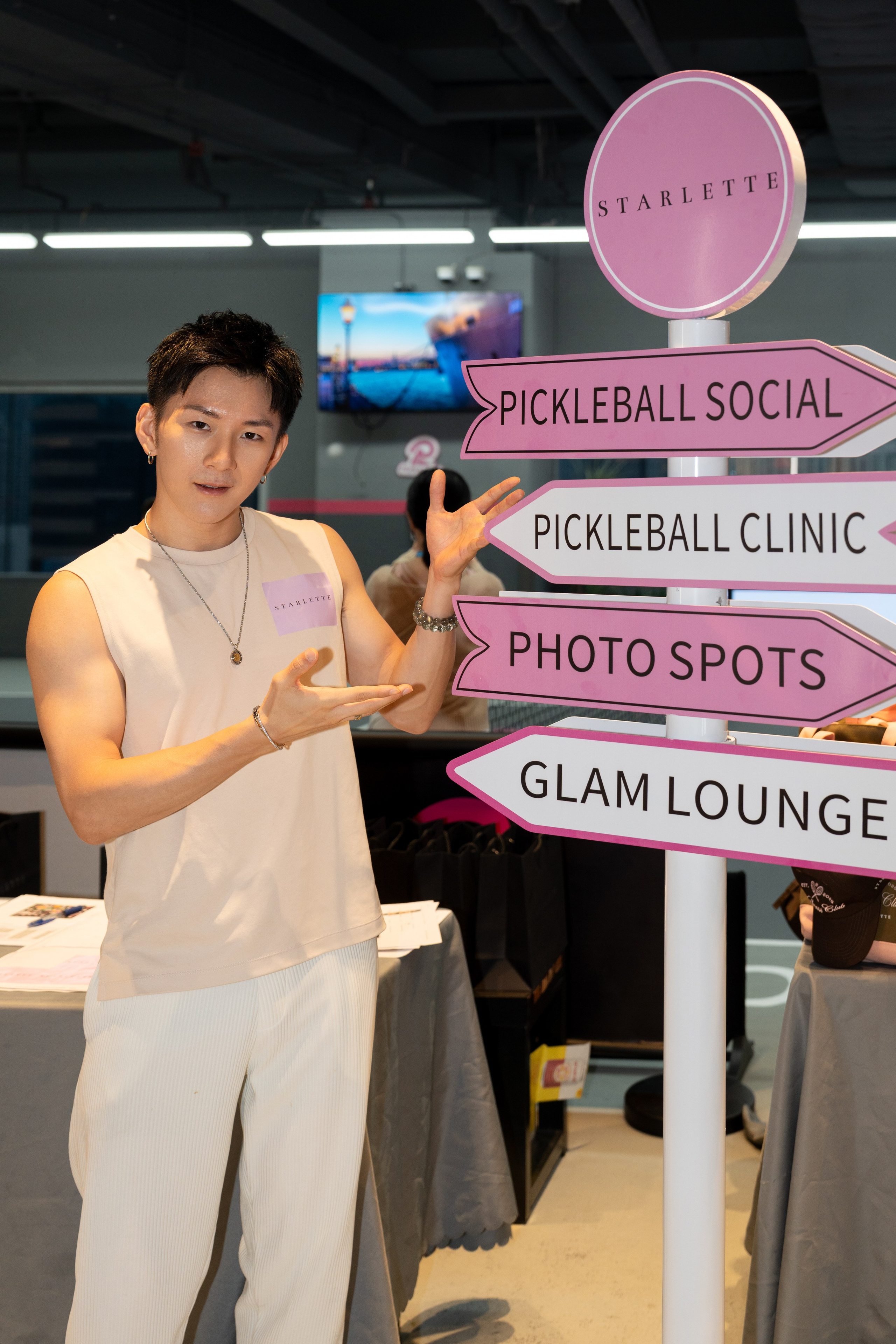 STARLETTE. PHOTOGRAPHER IN HONG KONG (WEDDING, FASHION, FAMILY, EVENTS)