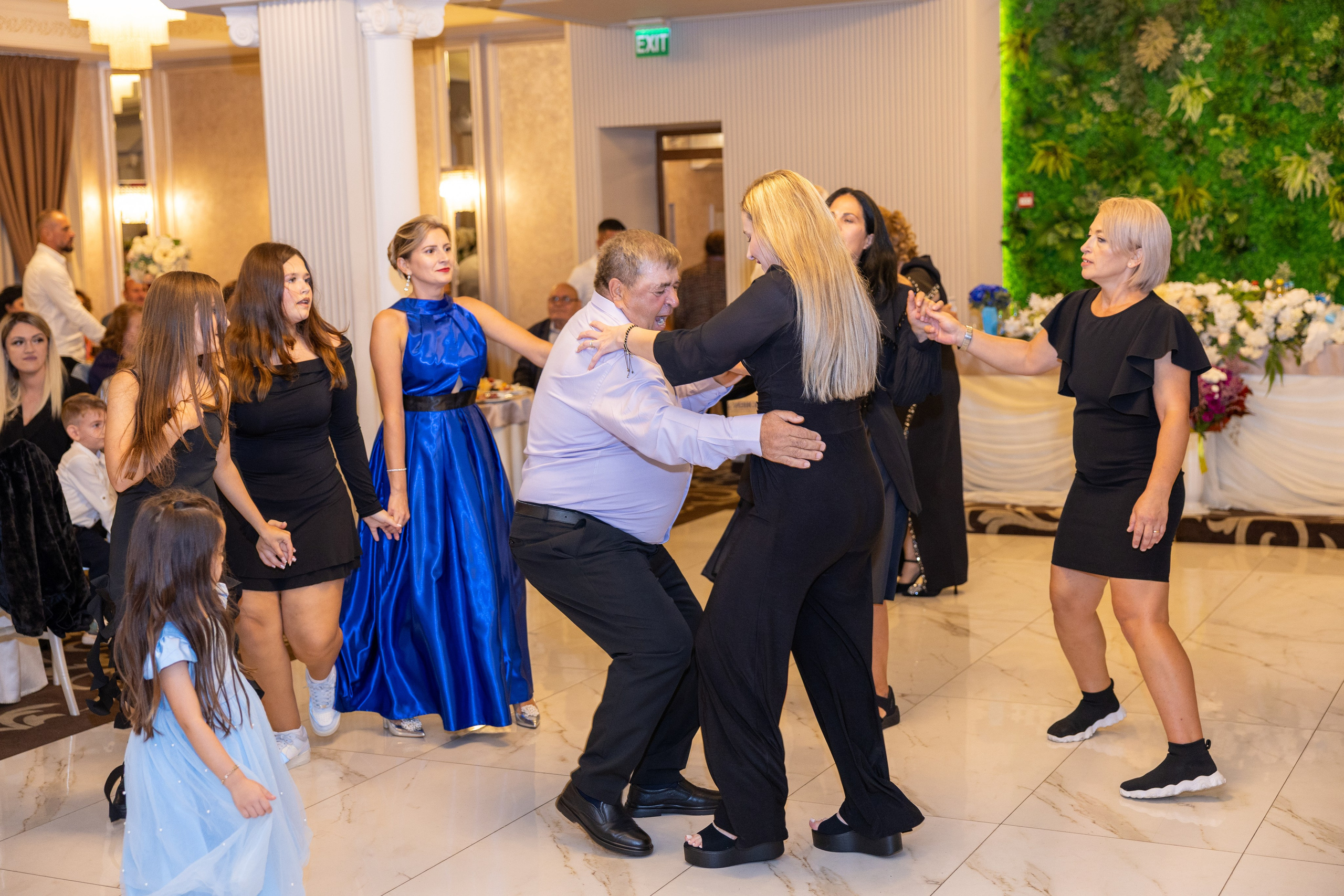 Andrei Sebastian. Moments By Gub