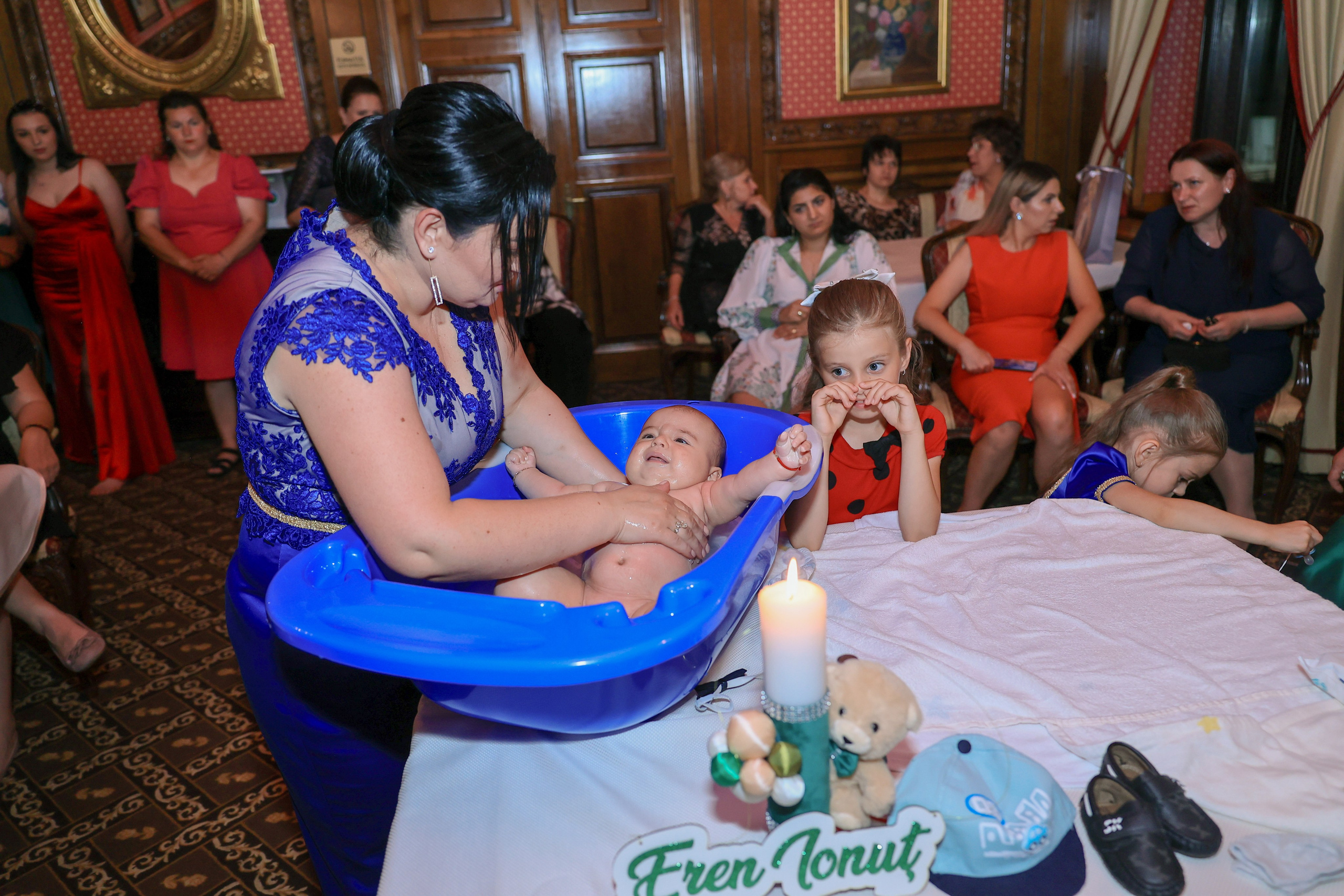 Eren Ionut. Moments By Gub