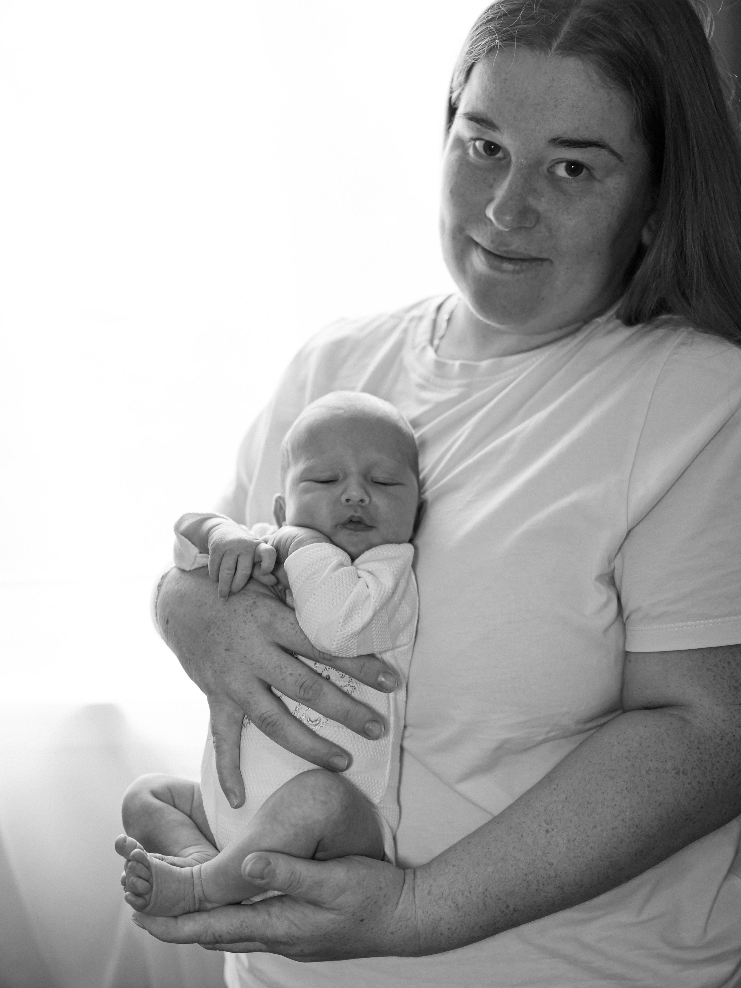 Newborn focení. Lifestyle a rodinná fotografka v Pisku Oxana Telupilova